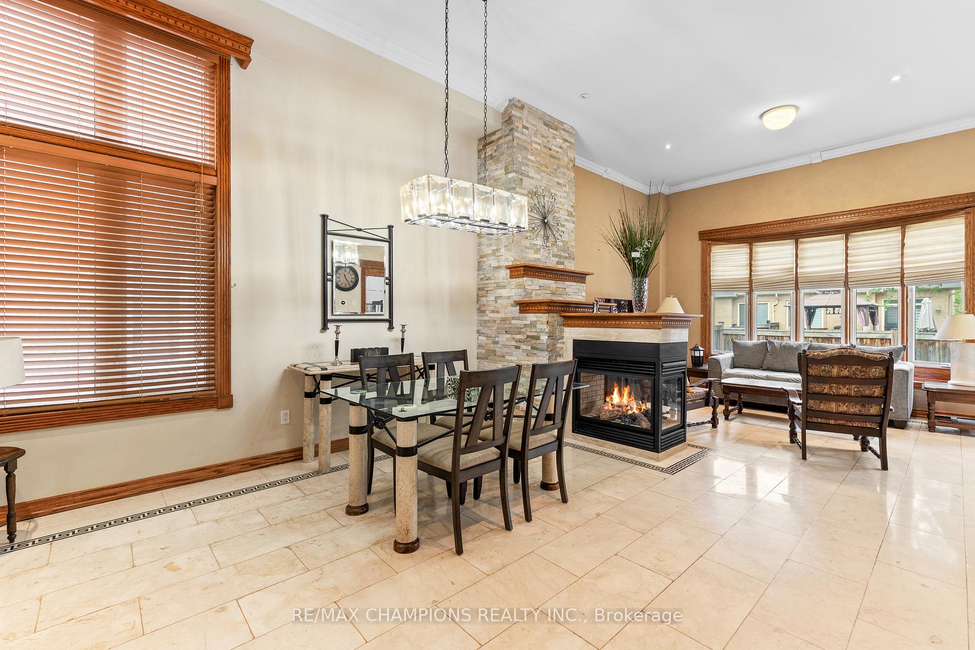 Photo 9 of 96 Wardlaw Place, Vaughan, Vellore Village — HOMEH