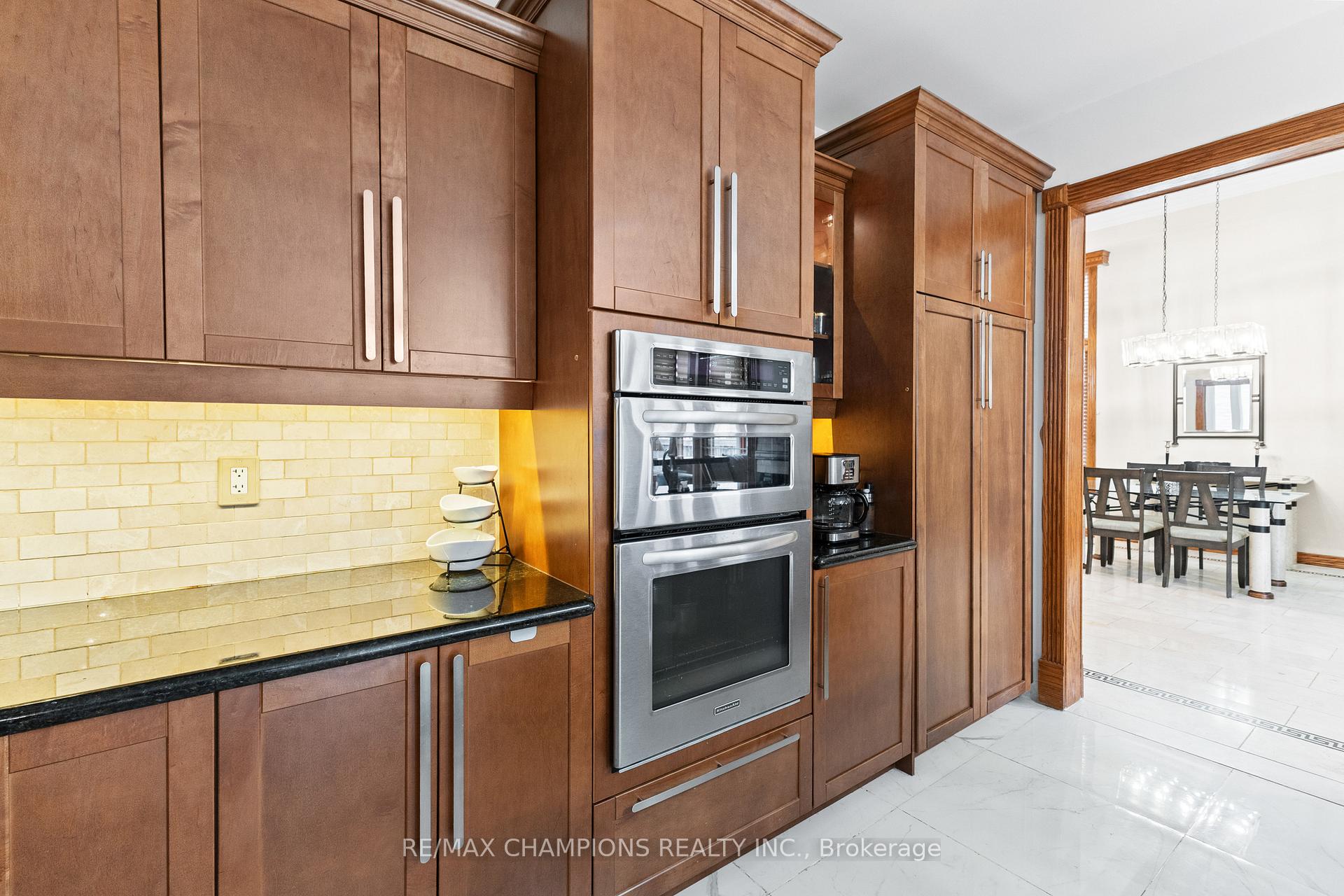 Photo 16 of 96 Wardlaw Place, Vaughan, Vellore Village — HOMEH
