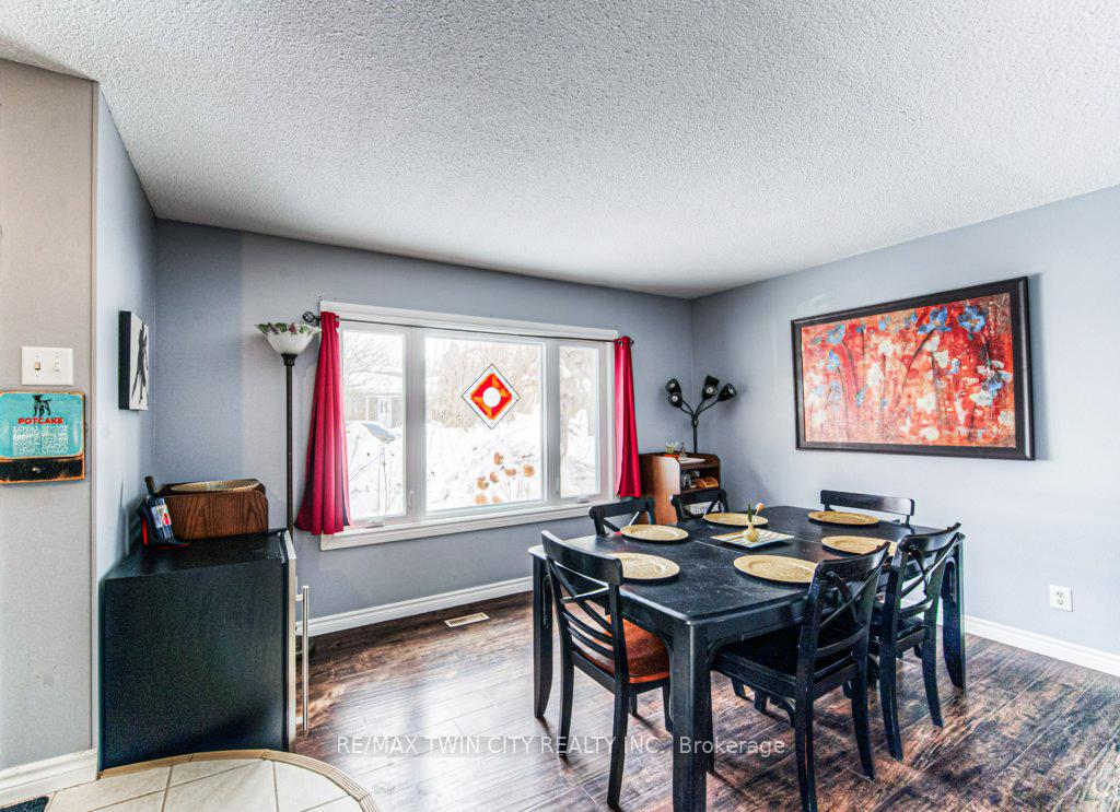 Photo 4 of 460 Drummerhill Crescent, Waterloo, Westvale — HOMEH