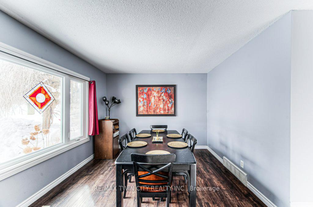 Photo 5 of 460 Drummerhill Crescent, Waterloo, Westvale — HOMEH