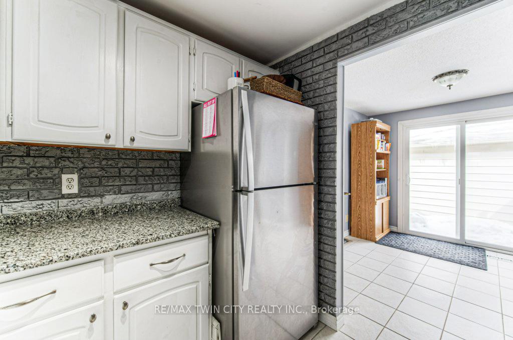 Photo 10 of 460 Drummerhill Crescent, Waterloo, Westvale — HOMEH
