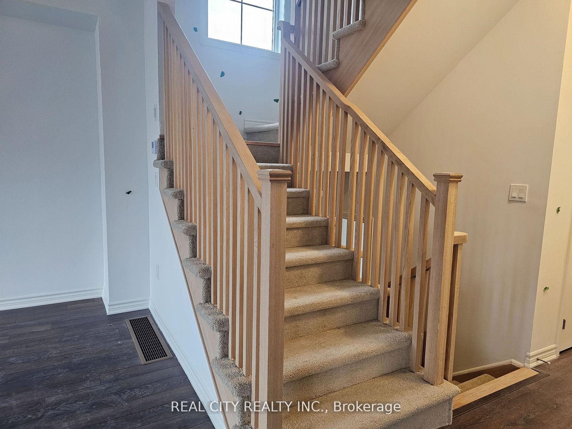 Photo 6 of 8 Bradden Crescent, Belleville, Belleville Ward — HOMEH