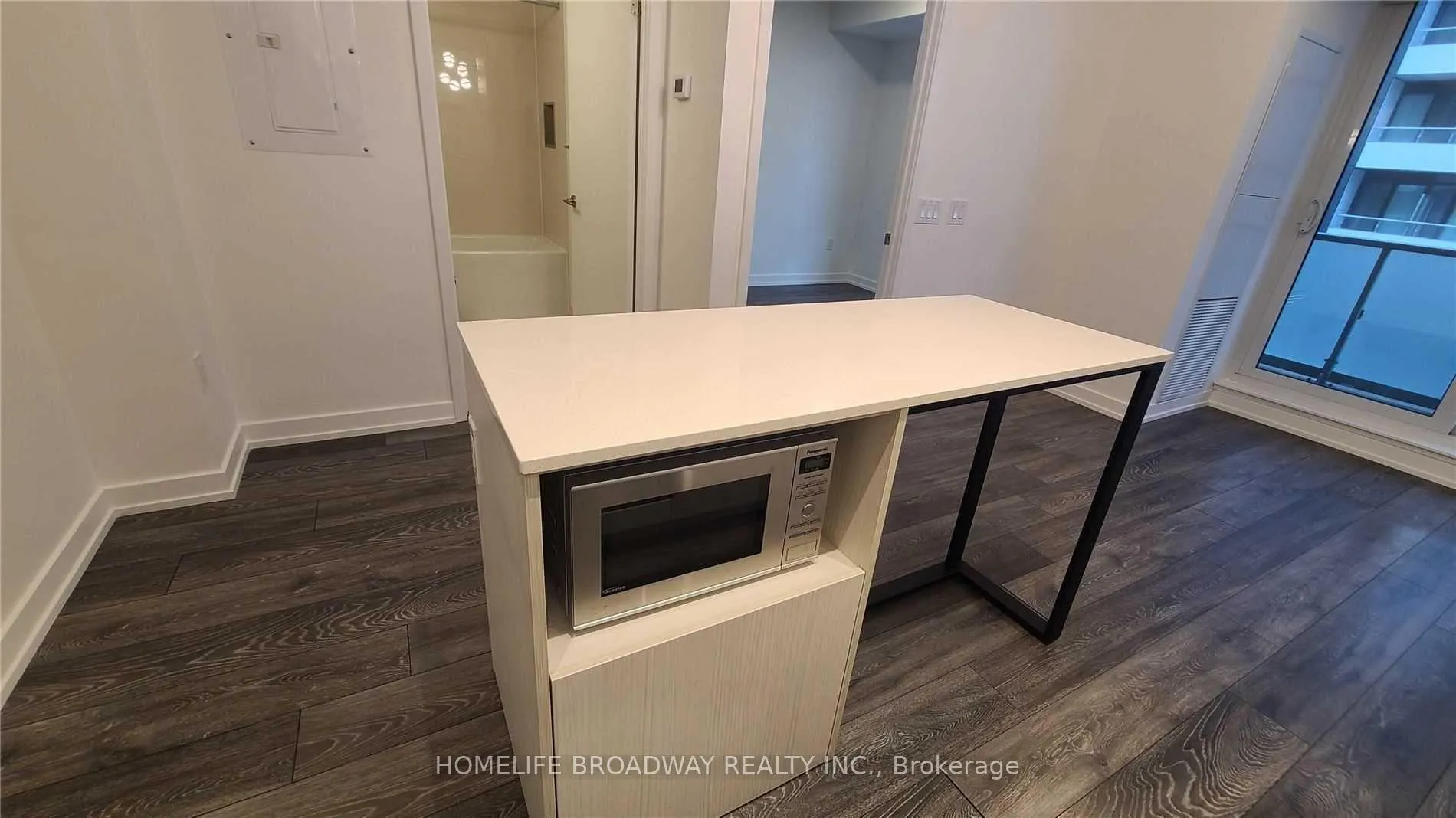 Photo 4 of Unit 801E, 34 Tubman Ave, Toronto, Regent Park — HOMEH