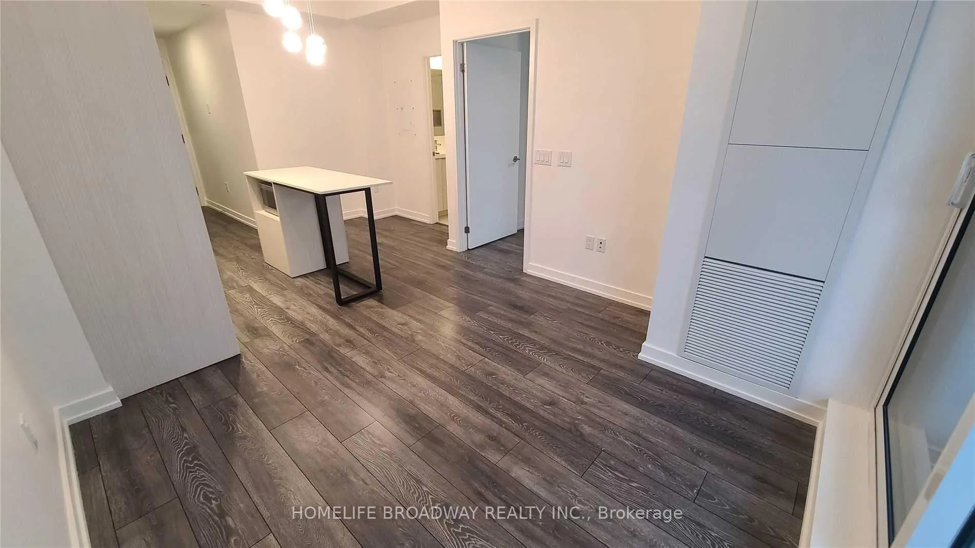 Photo 5 of Unit 801E, 34 Tubman Ave, Toronto, Regent Park — HOMEH