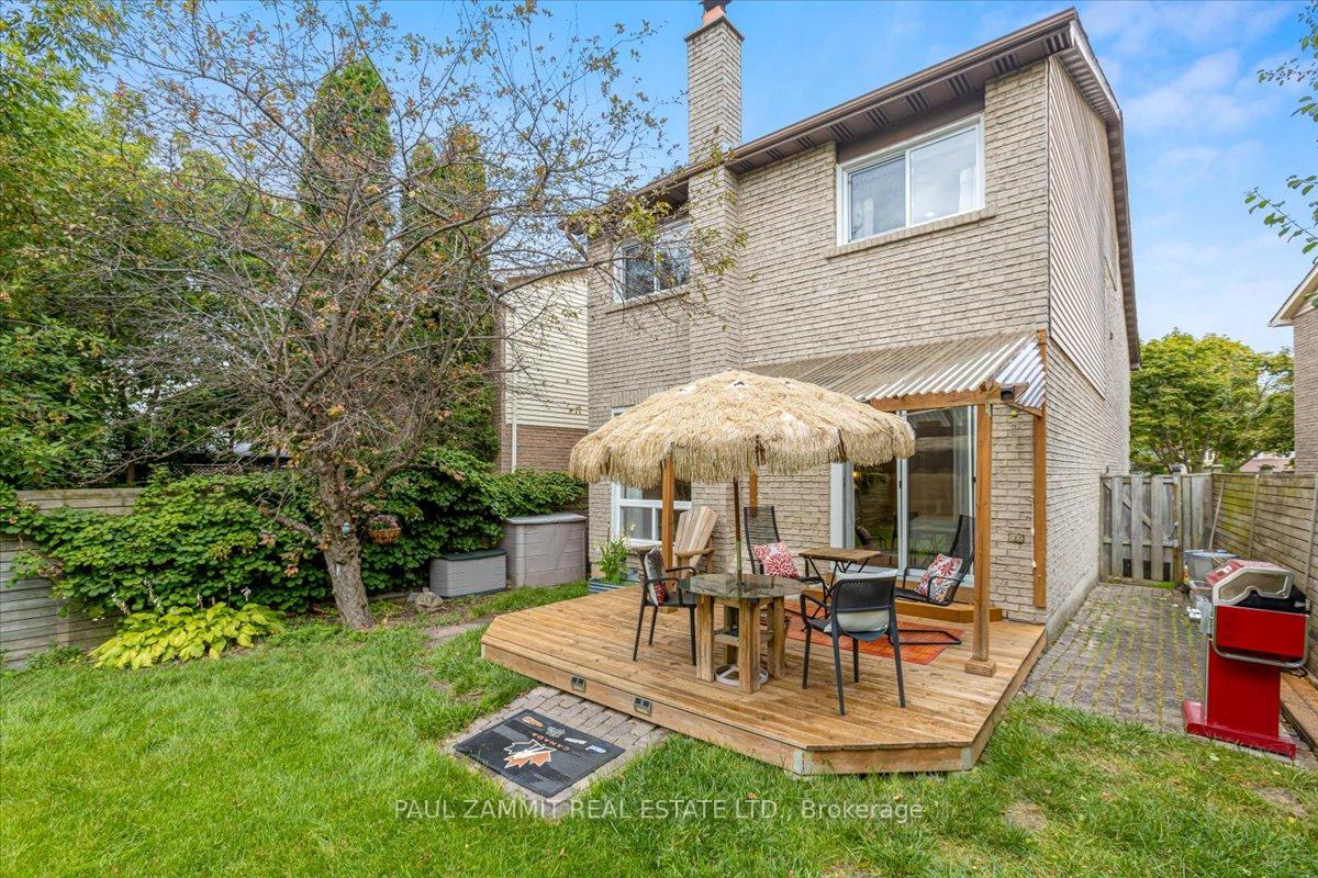 Photo 24 of 30 Baywood Court, Markham, Royal Orchard — HOMEH