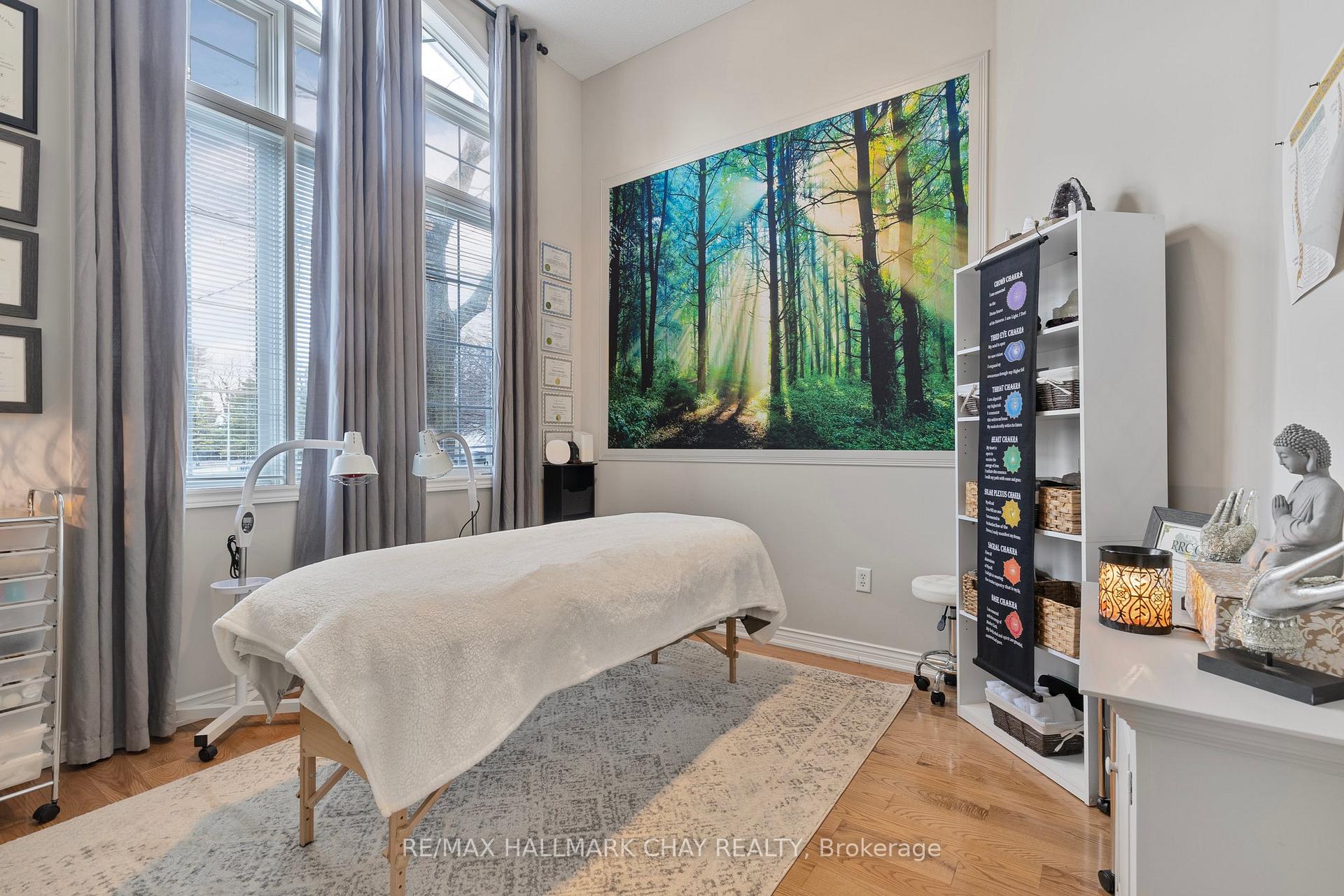 Photo 5 of 68 Bush Crescent, Wasaga Beach — HOMEH
