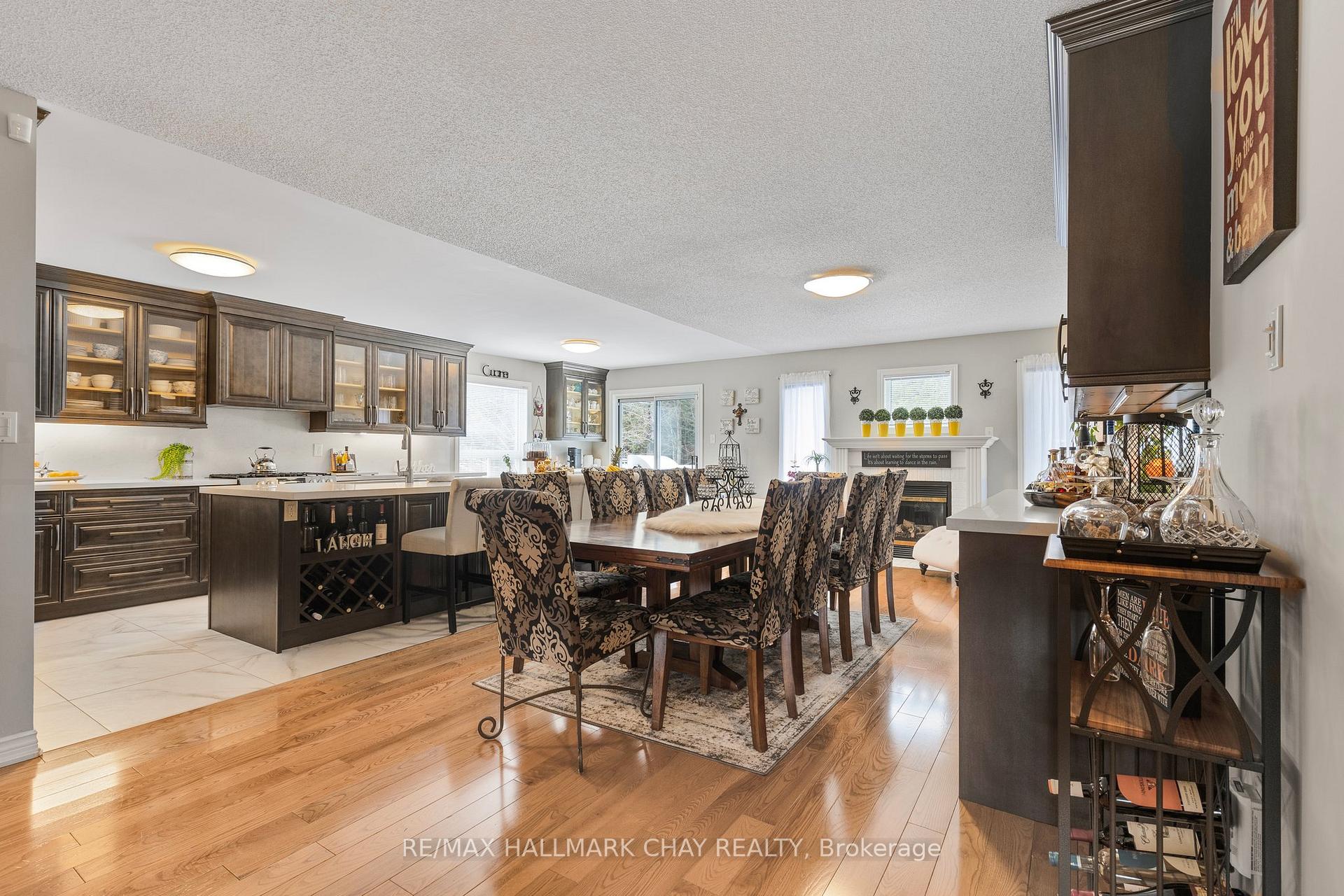 Photo 10 of 68 Bush Crescent, Wasaga Beach — HOMEH