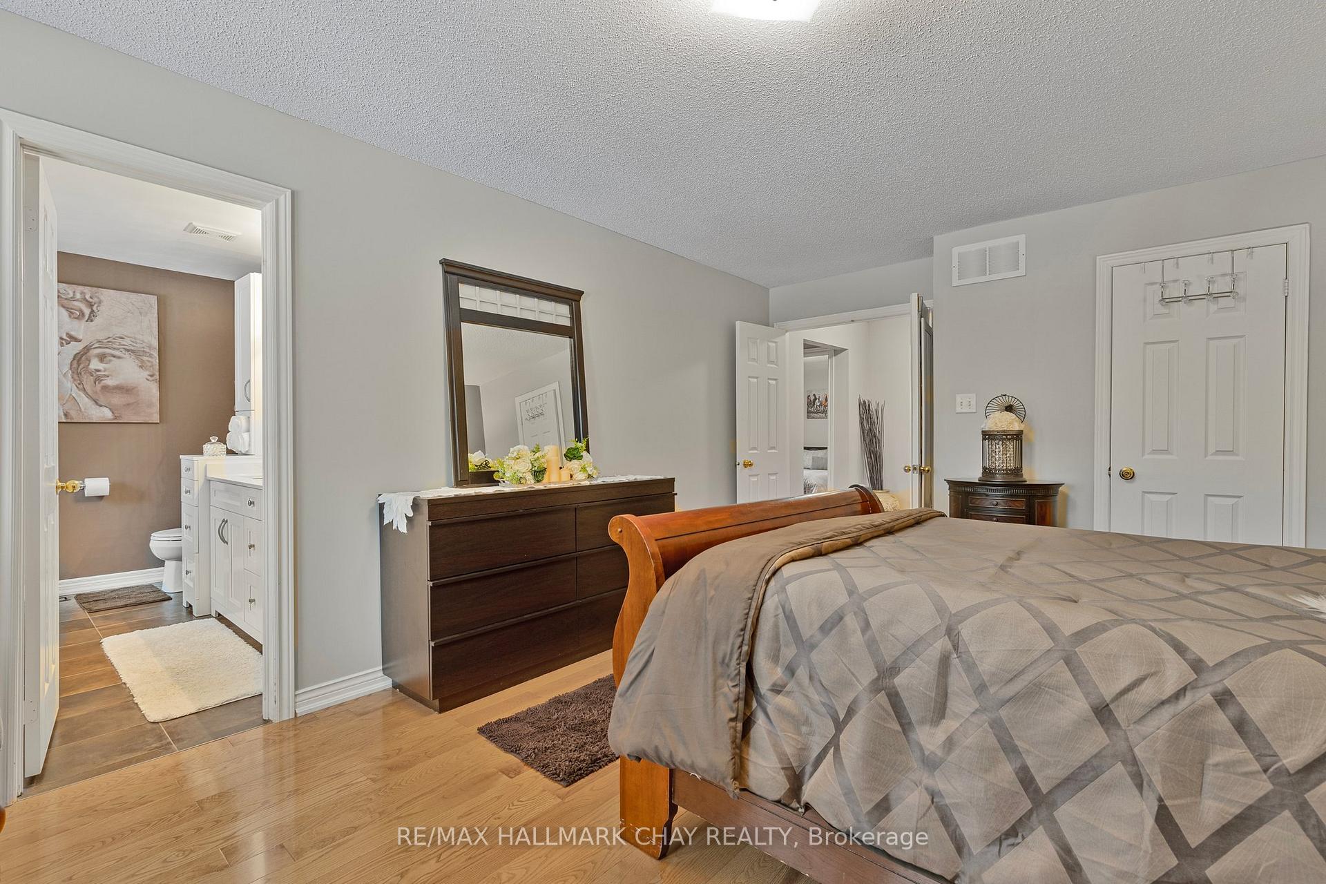 Photo 22 of 68 Bush Crescent, Wasaga Beach — HOMEH