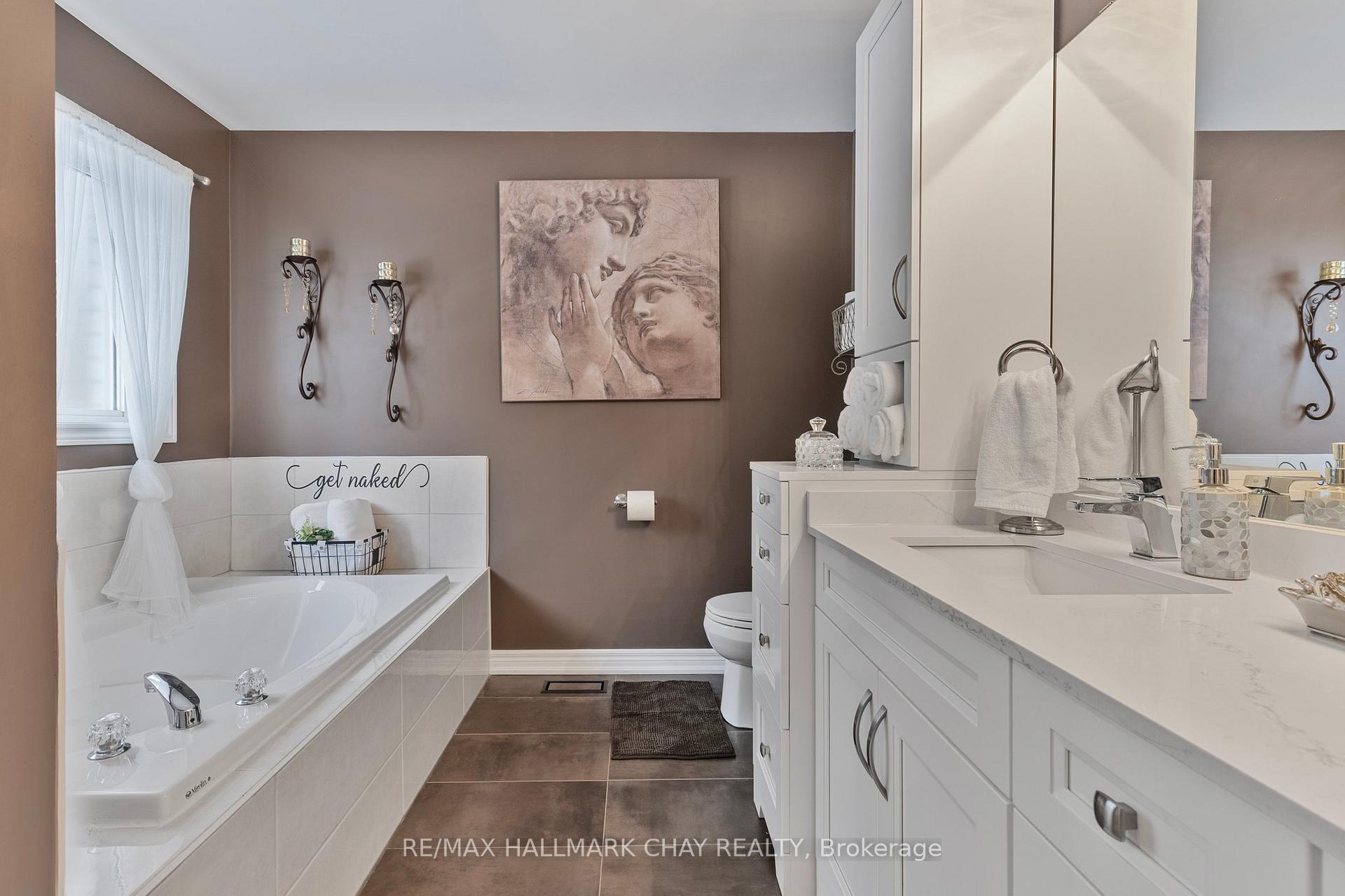 Photo 24 of 68 Bush Crescent, Wasaga Beach — HOMEH