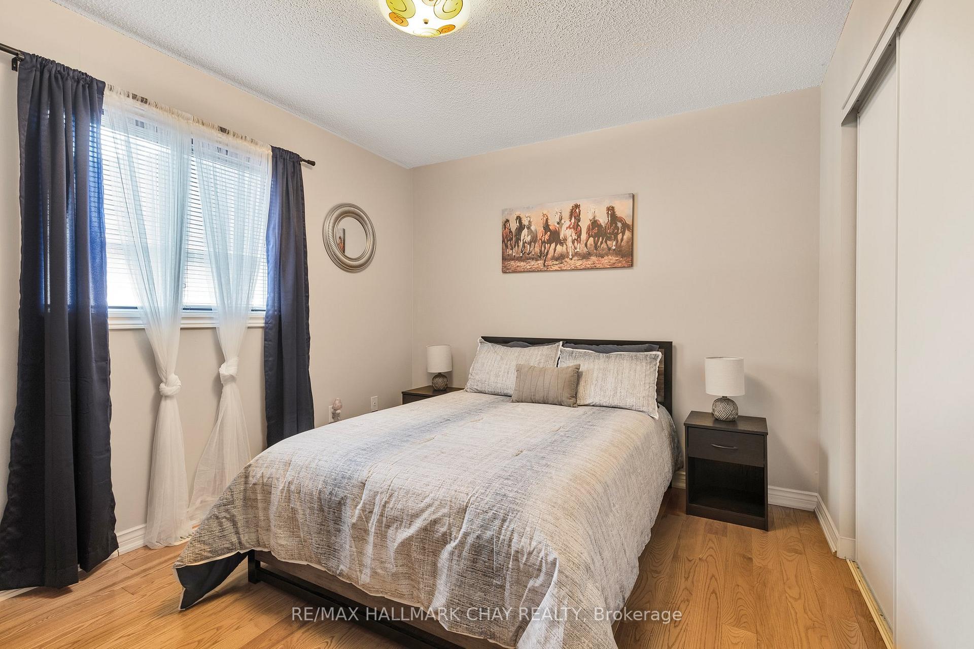 Photo 25 of 68 Bush Crescent, Wasaga Beach — HOMEH