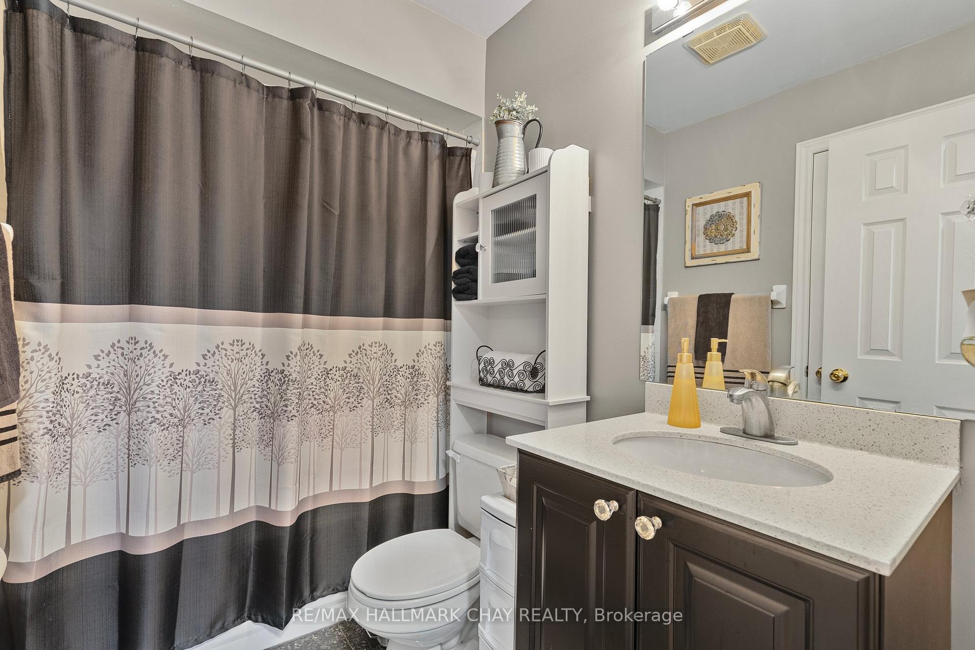 Photo 27 of 68 Bush Crescent, Wasaga Beach — HOMEH