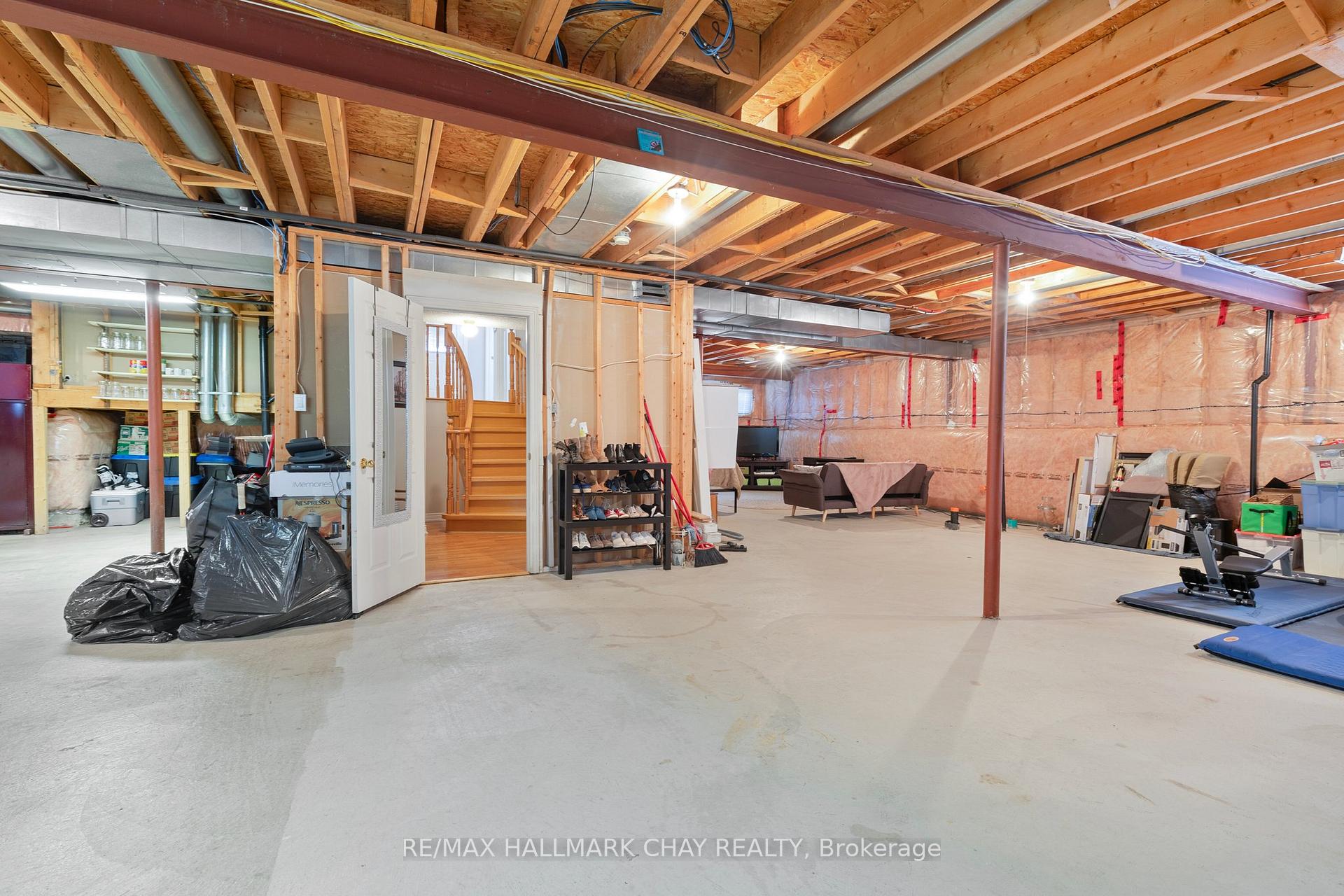 Photo 29 of 68 Bush Crescent, Wasaga Beach — HOMEH