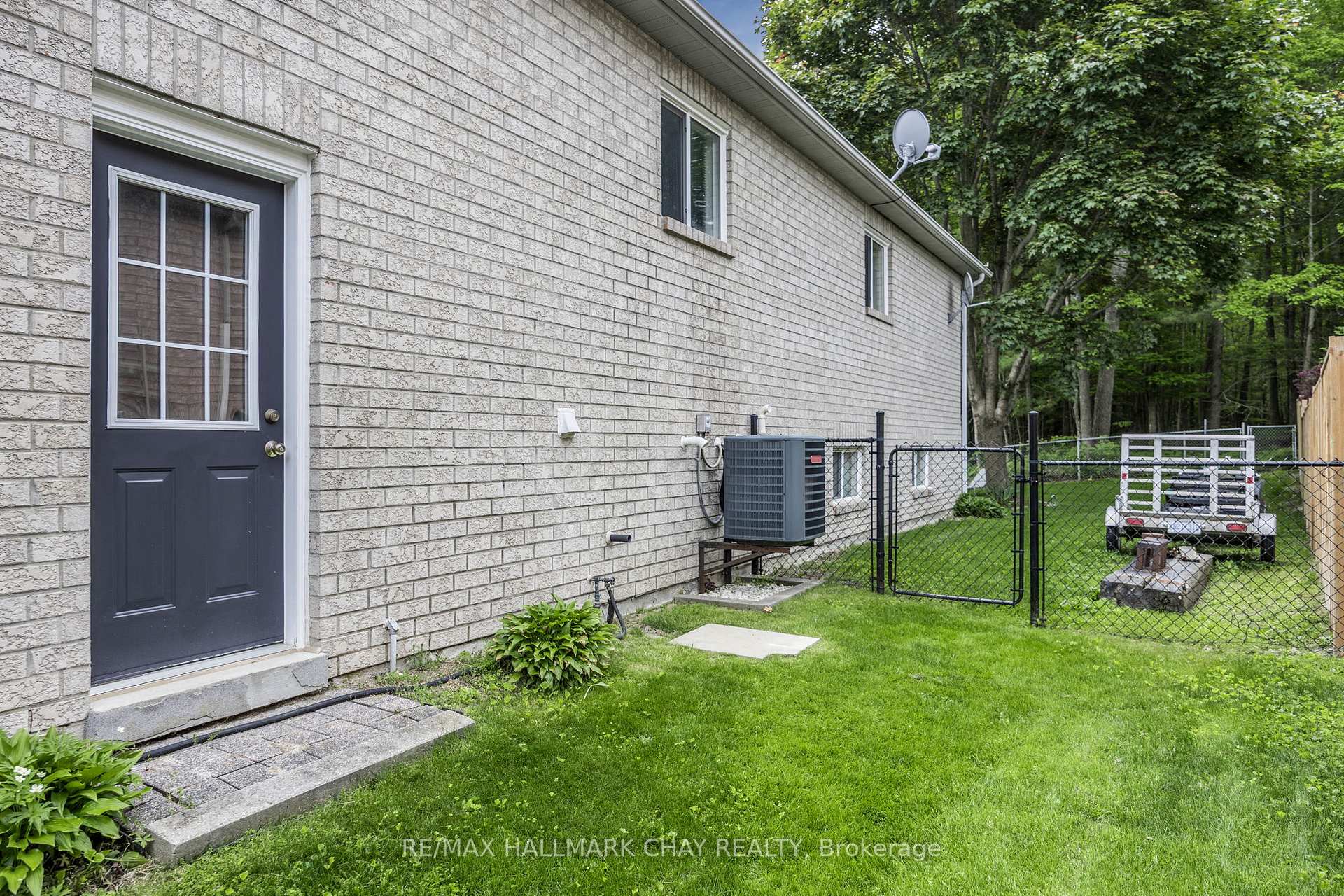 Photo 44 of 68 Bush Crescent, Wasaga Beach — HOMEH