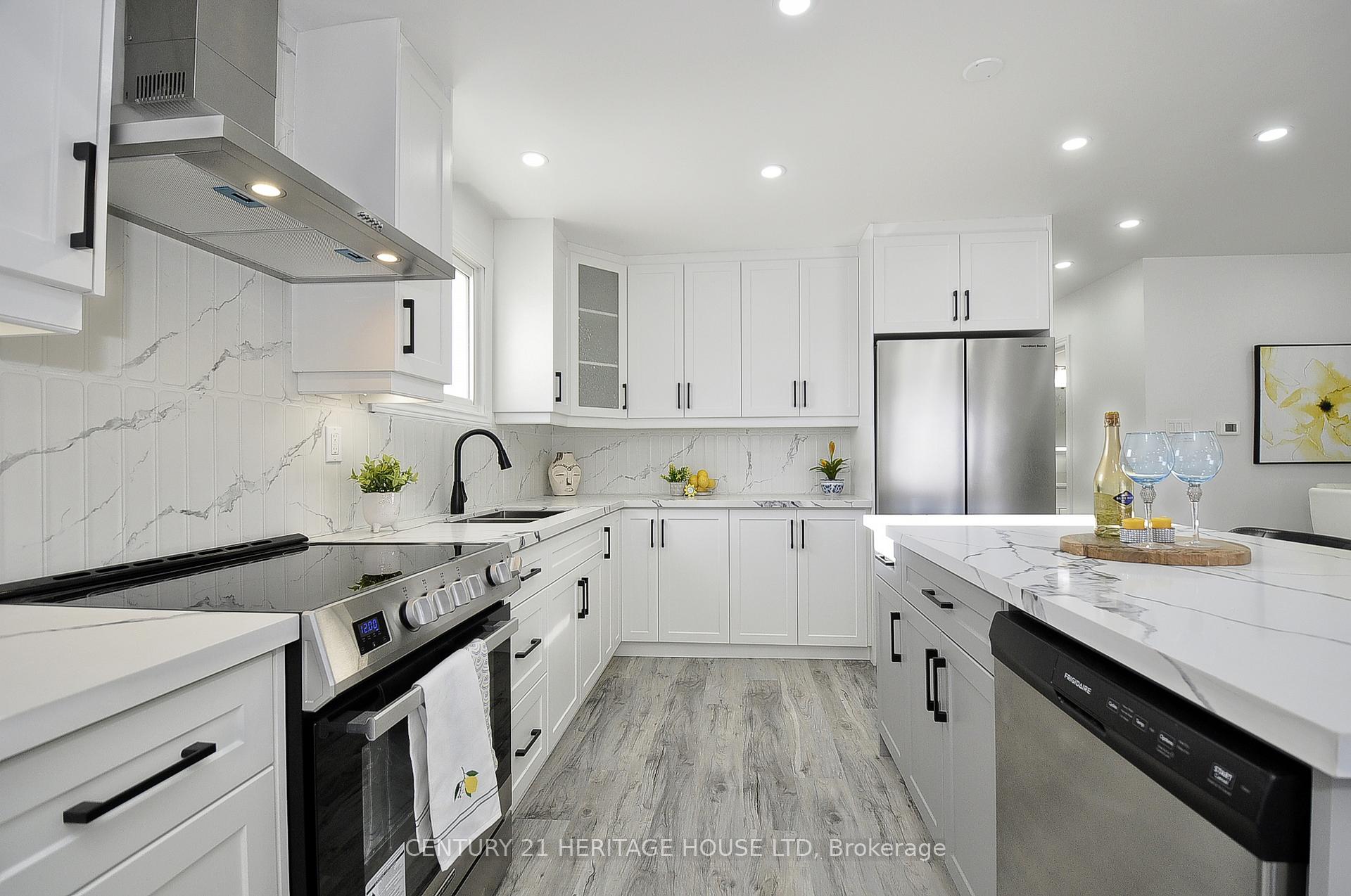 Photo 7 of 244 Northlake Drive, Waterloo — HOMEH