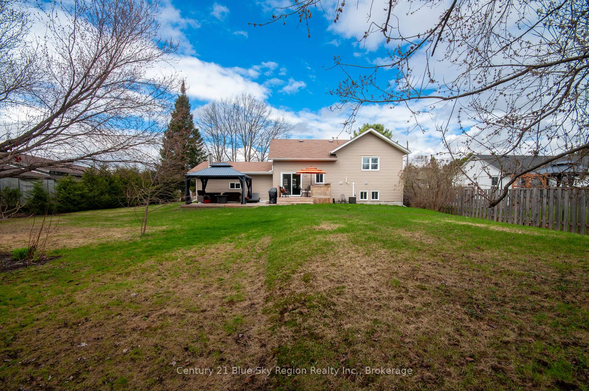 Photo 24 of 614 Sandhill Road, West Nipissing, Sturgeon Falls — HOMEH