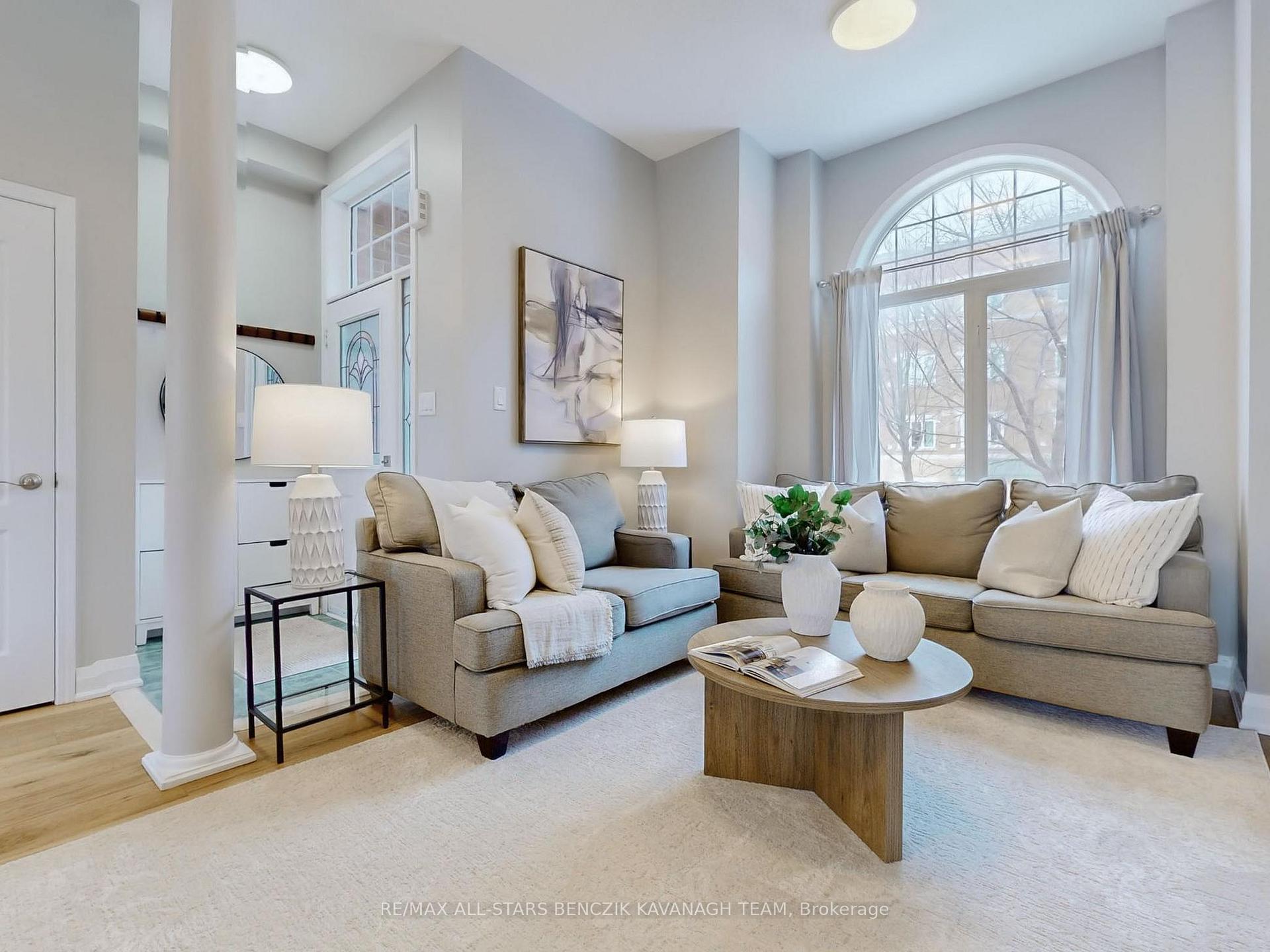 Photo 3 of 136 Riverlands Avenue, Markham, Cornell — HOMEH