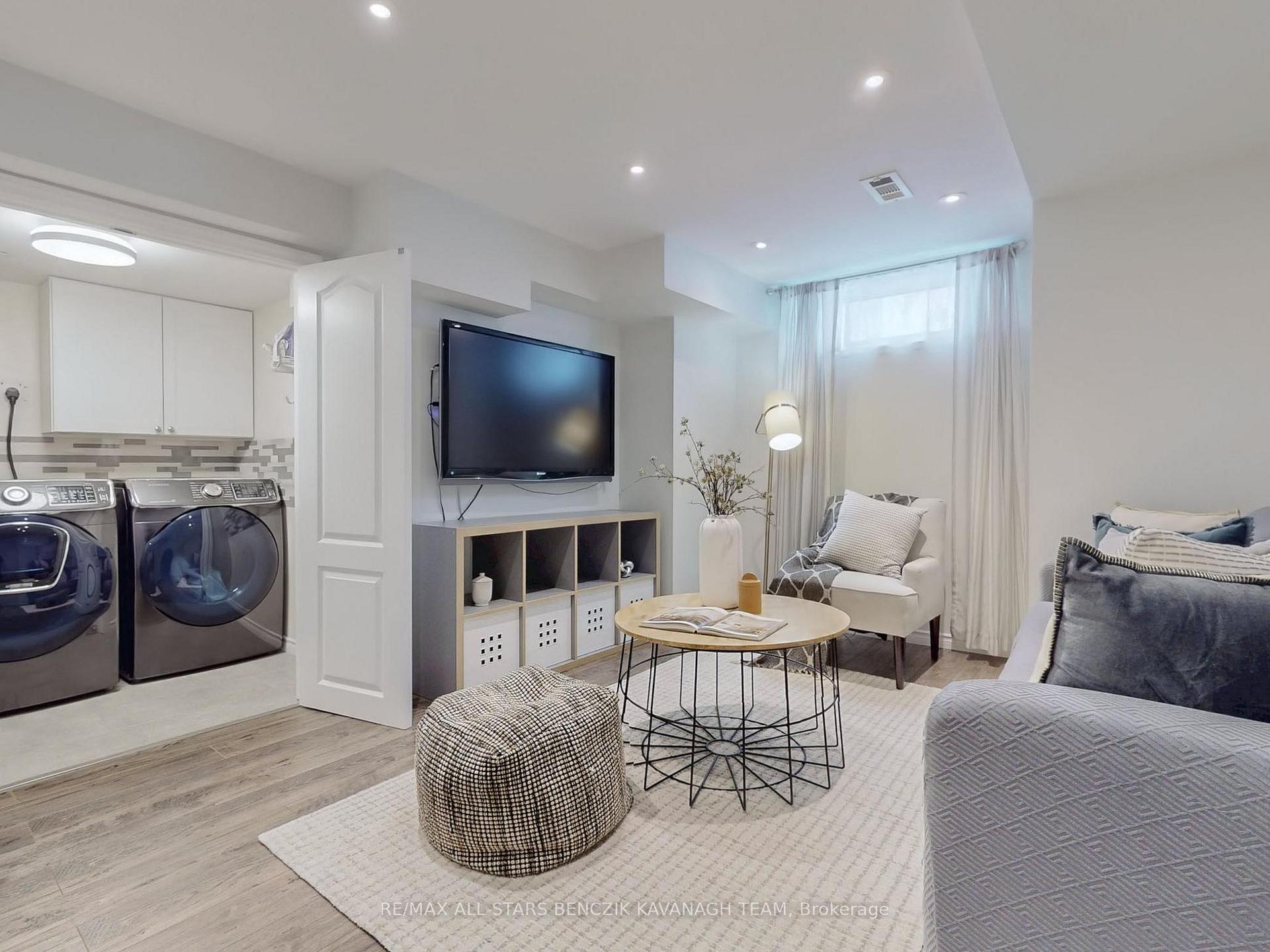 Photo 19 of 136 Riverlands Avenue, Markham, Cornell — HOMEH