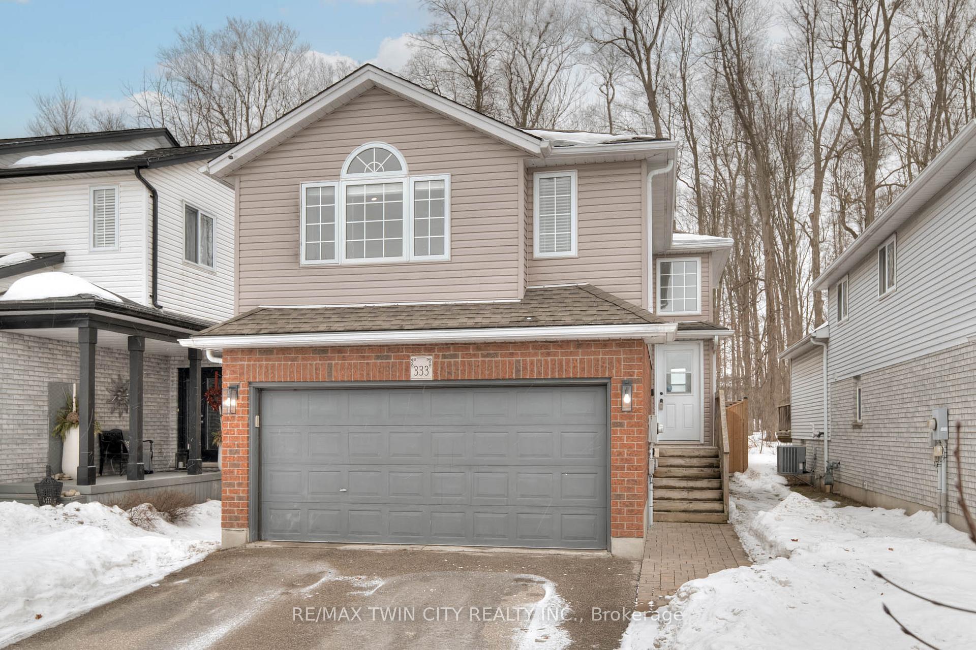 Photo 2 of 333 Pastern Trail, Waterloo, Lexington — HOMEH