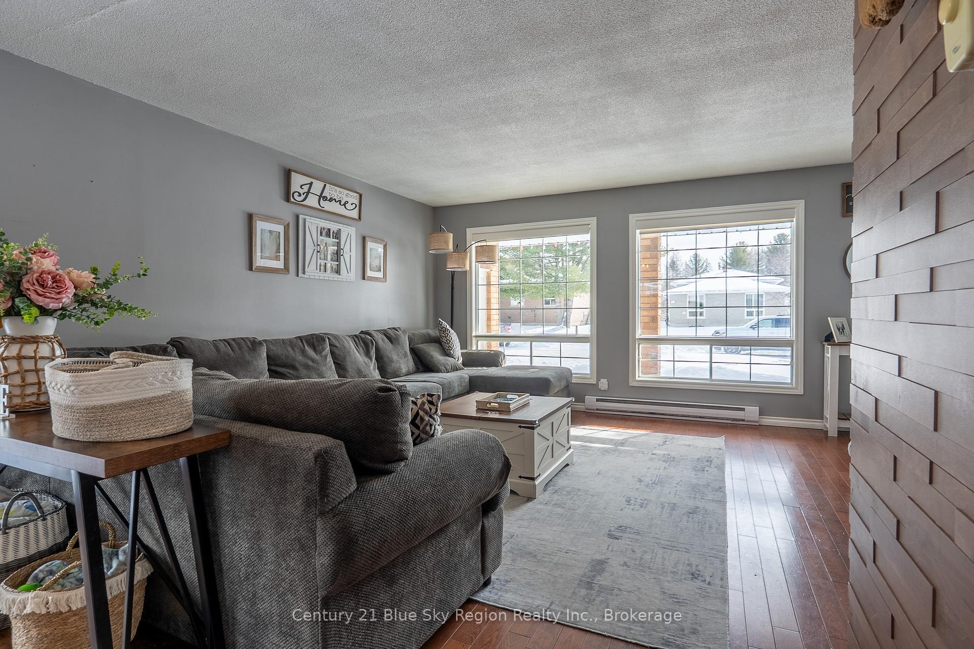 Photo 11 of 437 Mageau Street, West Nipissing, Sturgeon Falls — HOMEH