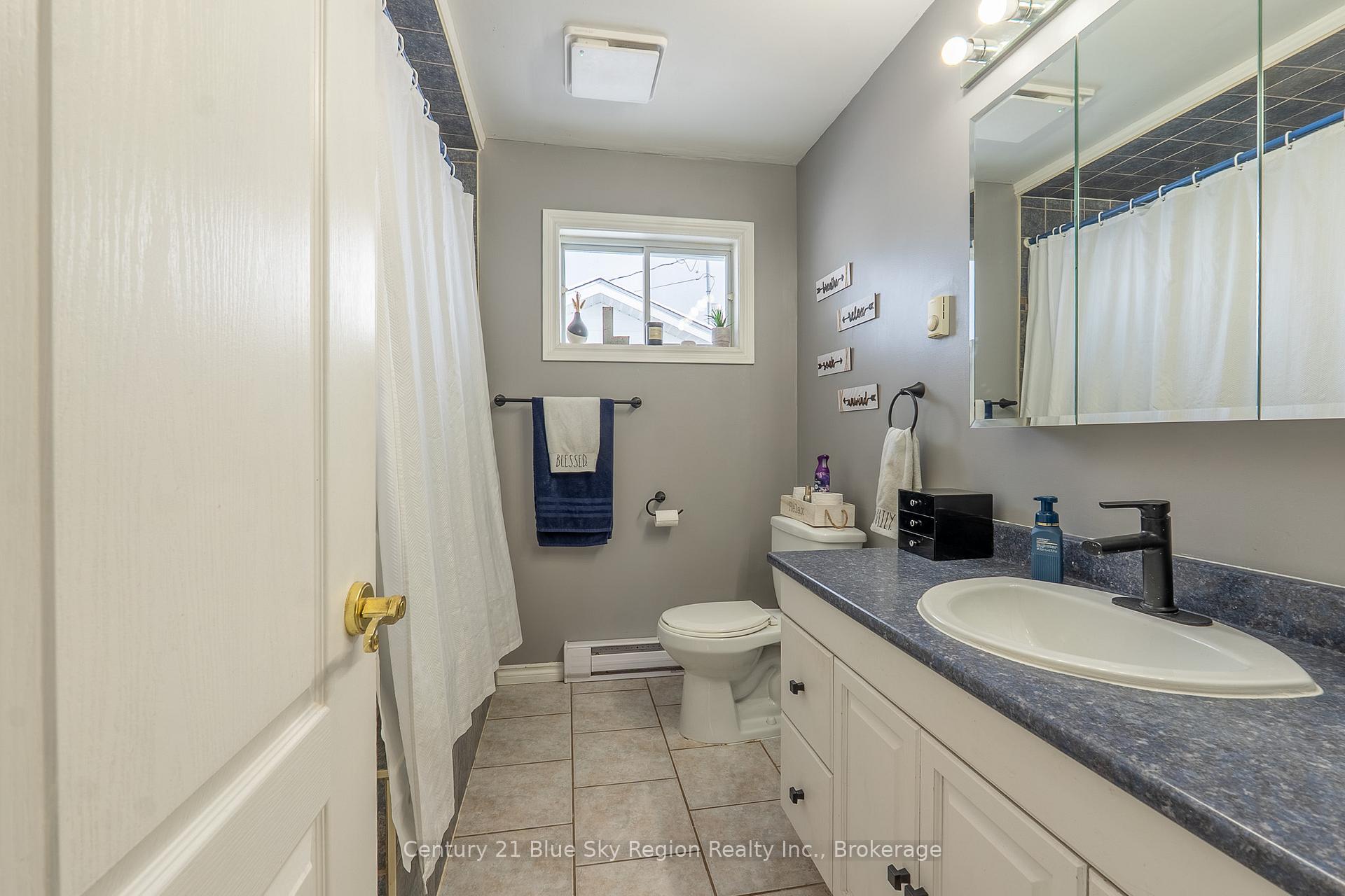Photo 24 of 437 Mageau Street, West Nipissing, Sturgeon Falls — HOMEH