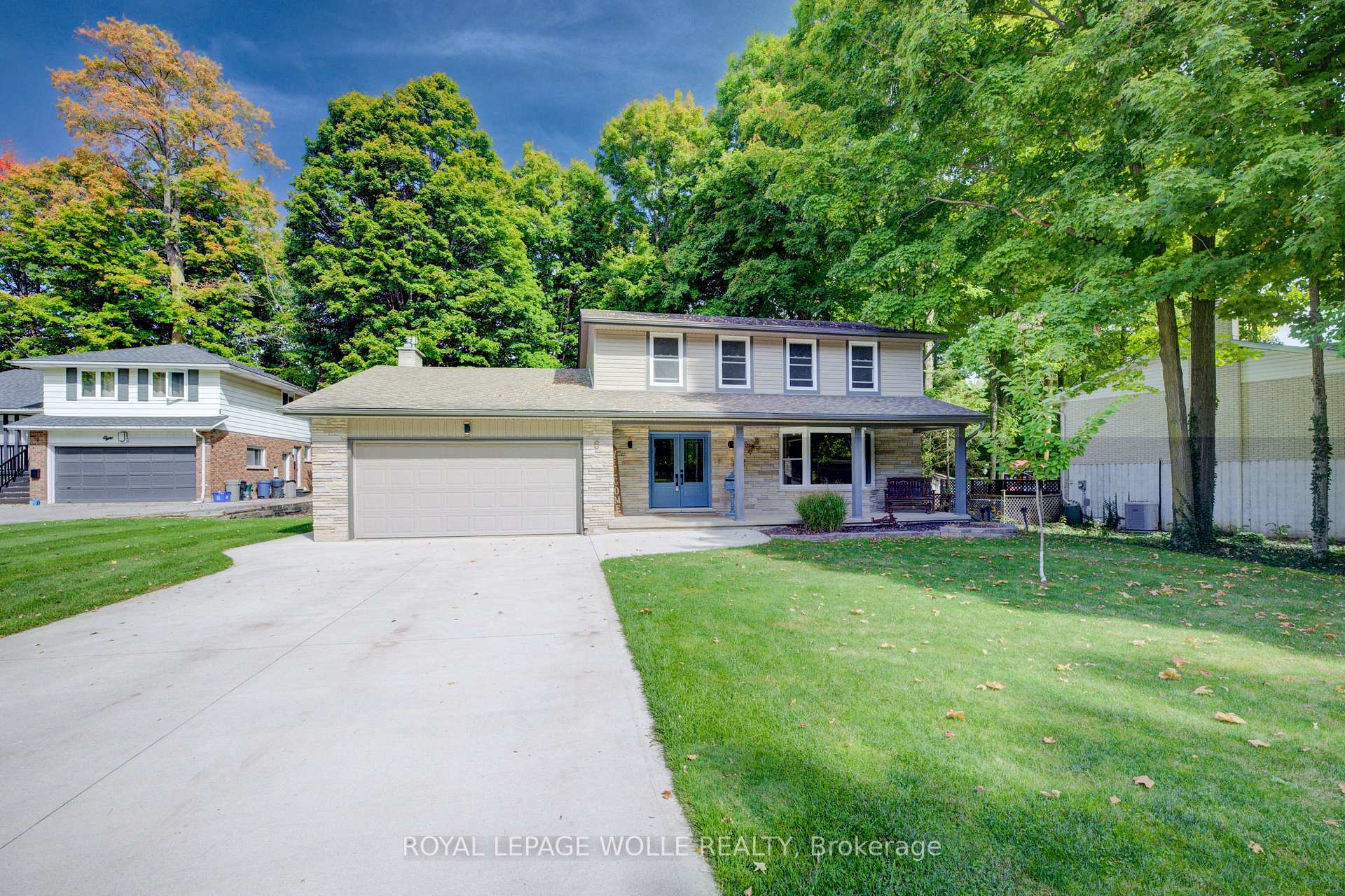 Front of 6 Purple Martin Court
