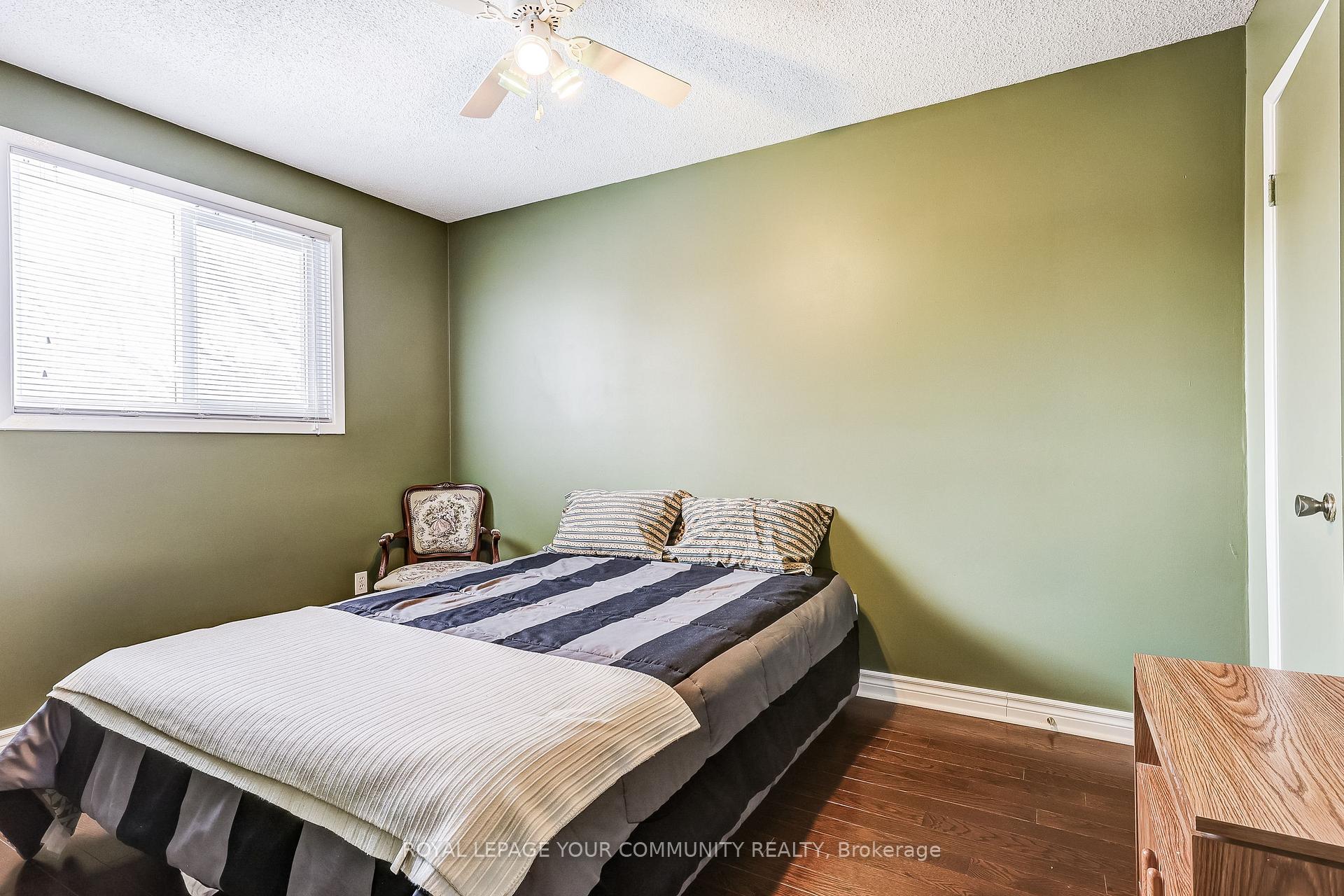 Photo 14 of 151 Trothen Circle, Markham, Markham Village — HOMEH