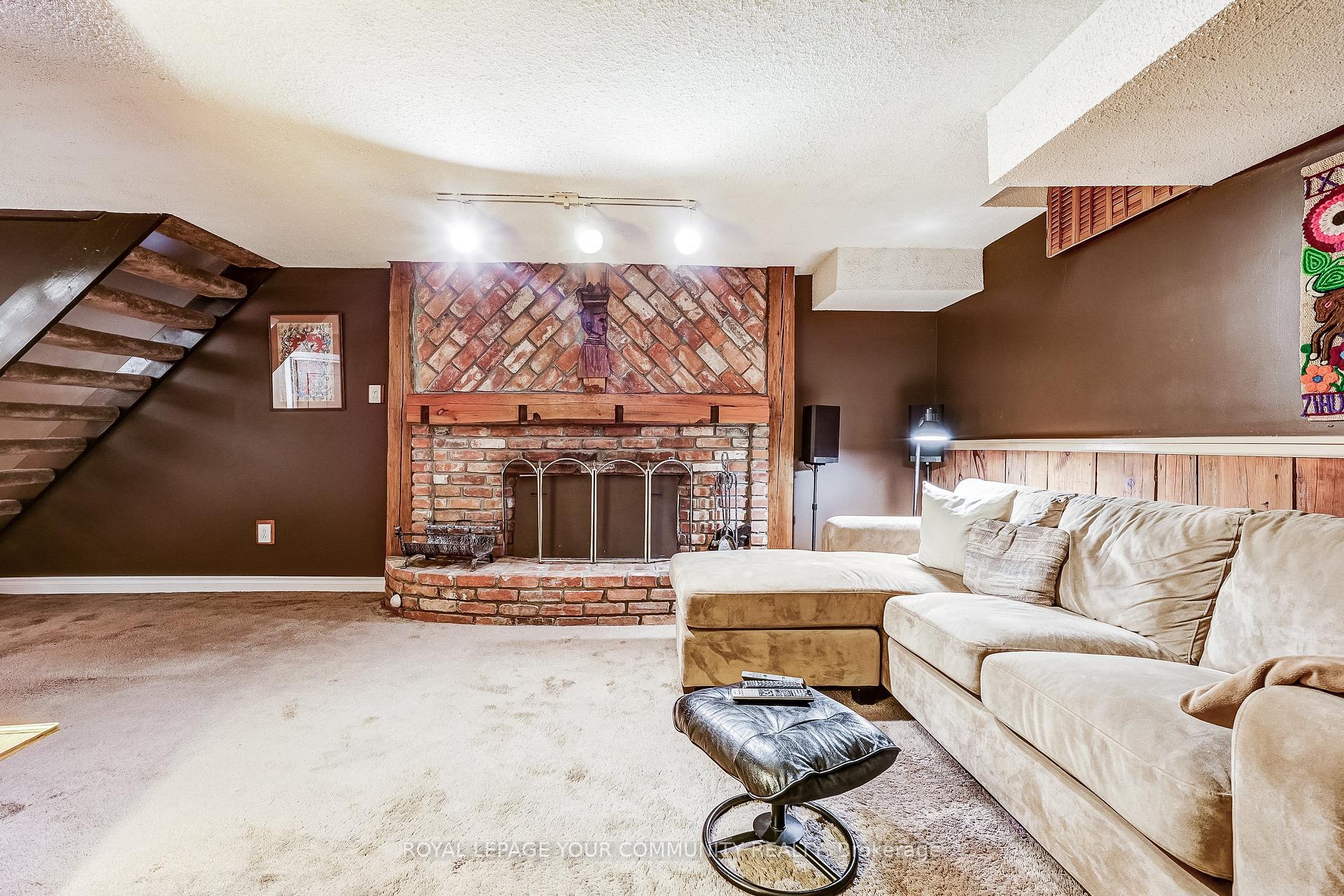 Photo 20 of 151 Trothen Circle, Markham, Markham Village — HOMEH
