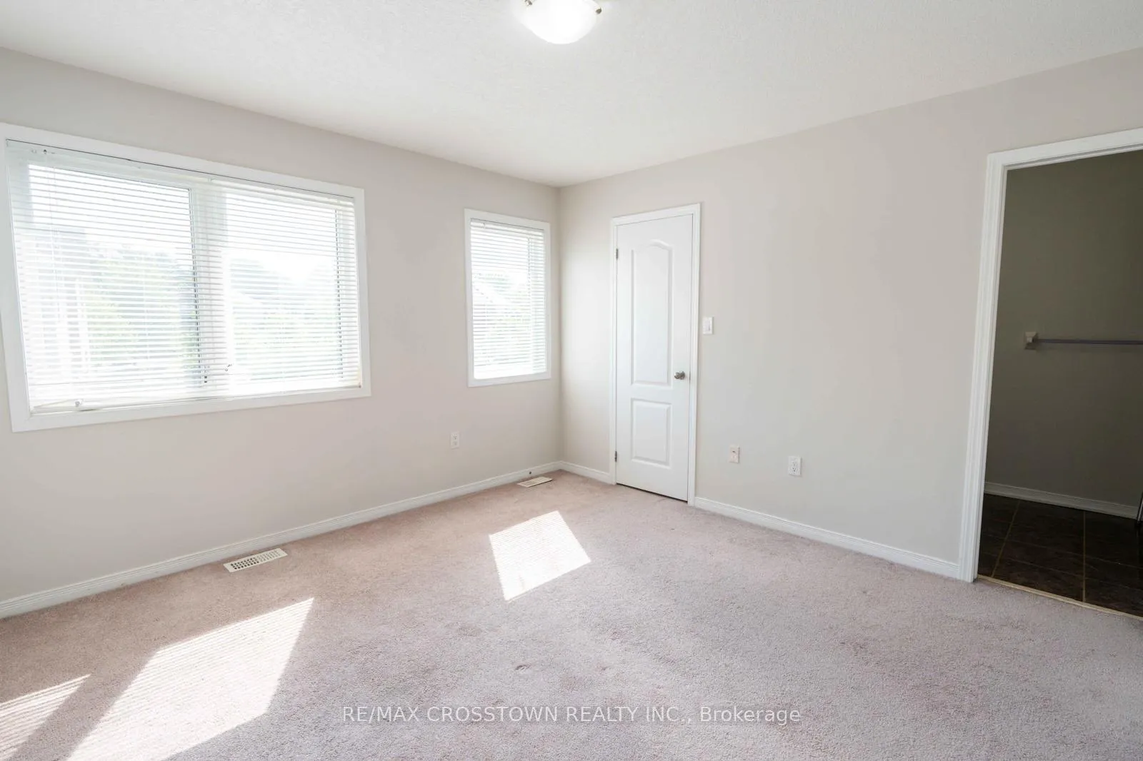 Photo 24 of Unit 39, 75 Prince William Way, Barrie, Innis-Shore — HOMEH