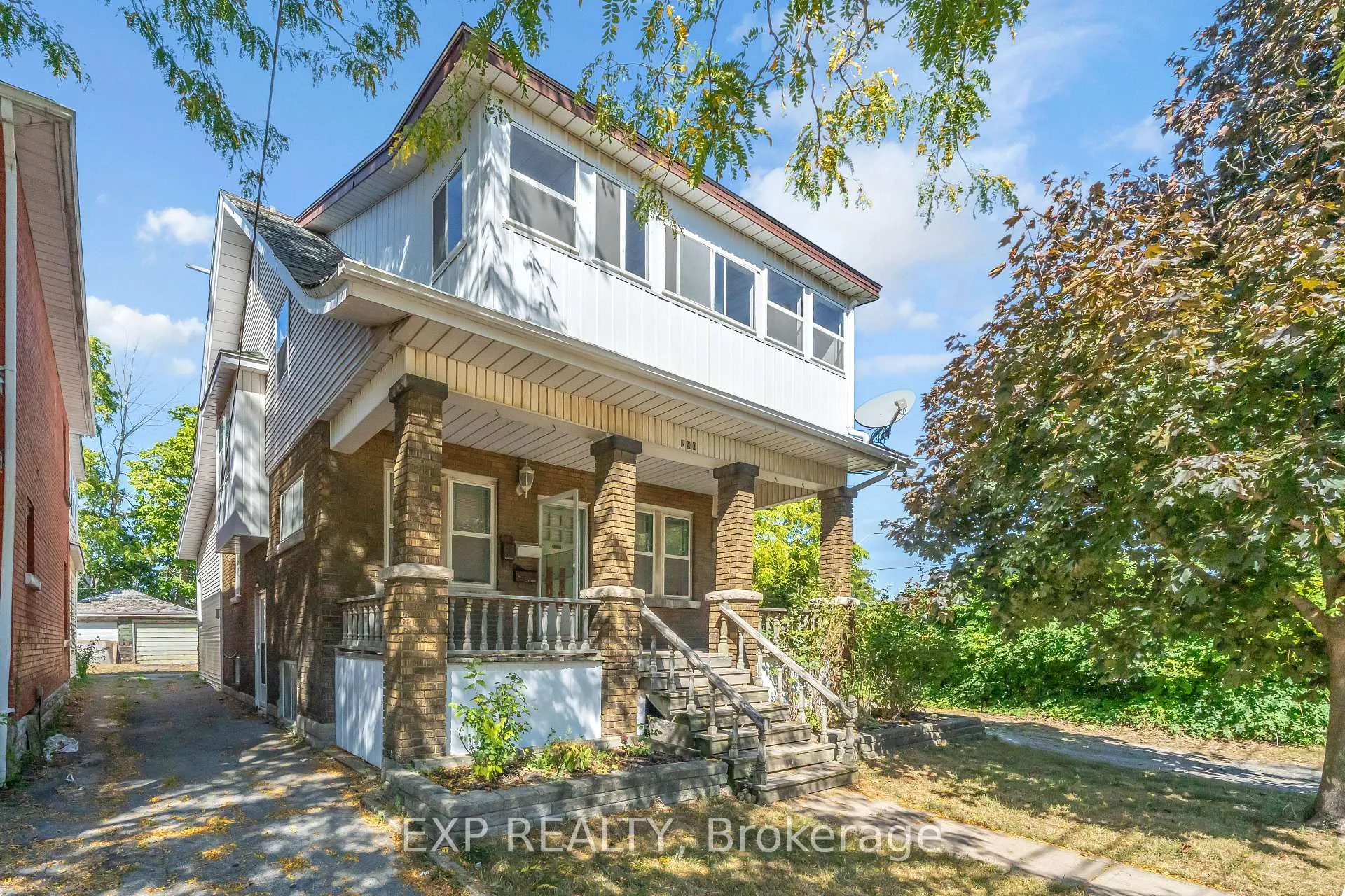 Front of 290 Division Street