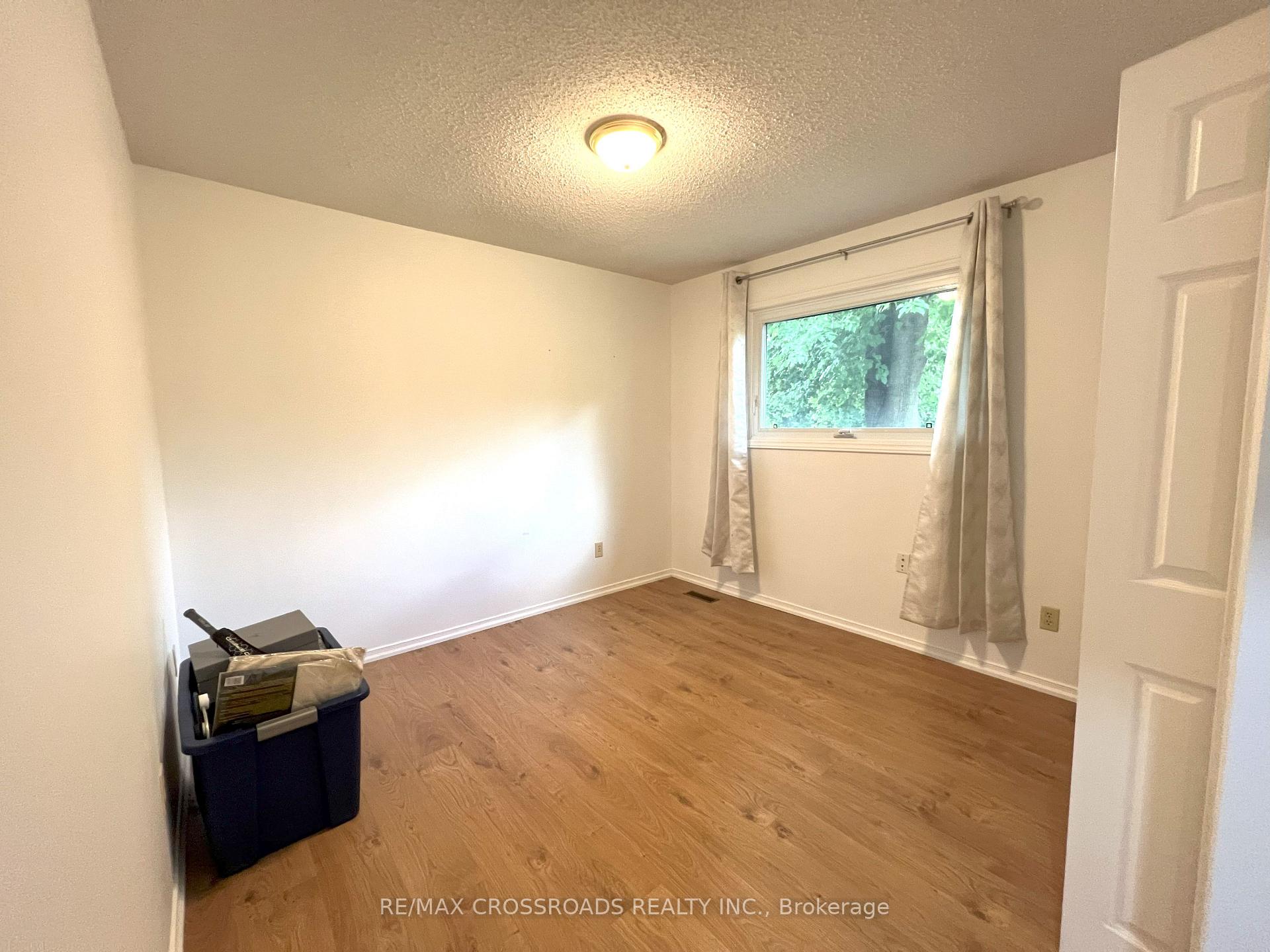 Photo 14 of 27 Fernway Crescent, Whitby, Pringle Creek — HOMEH