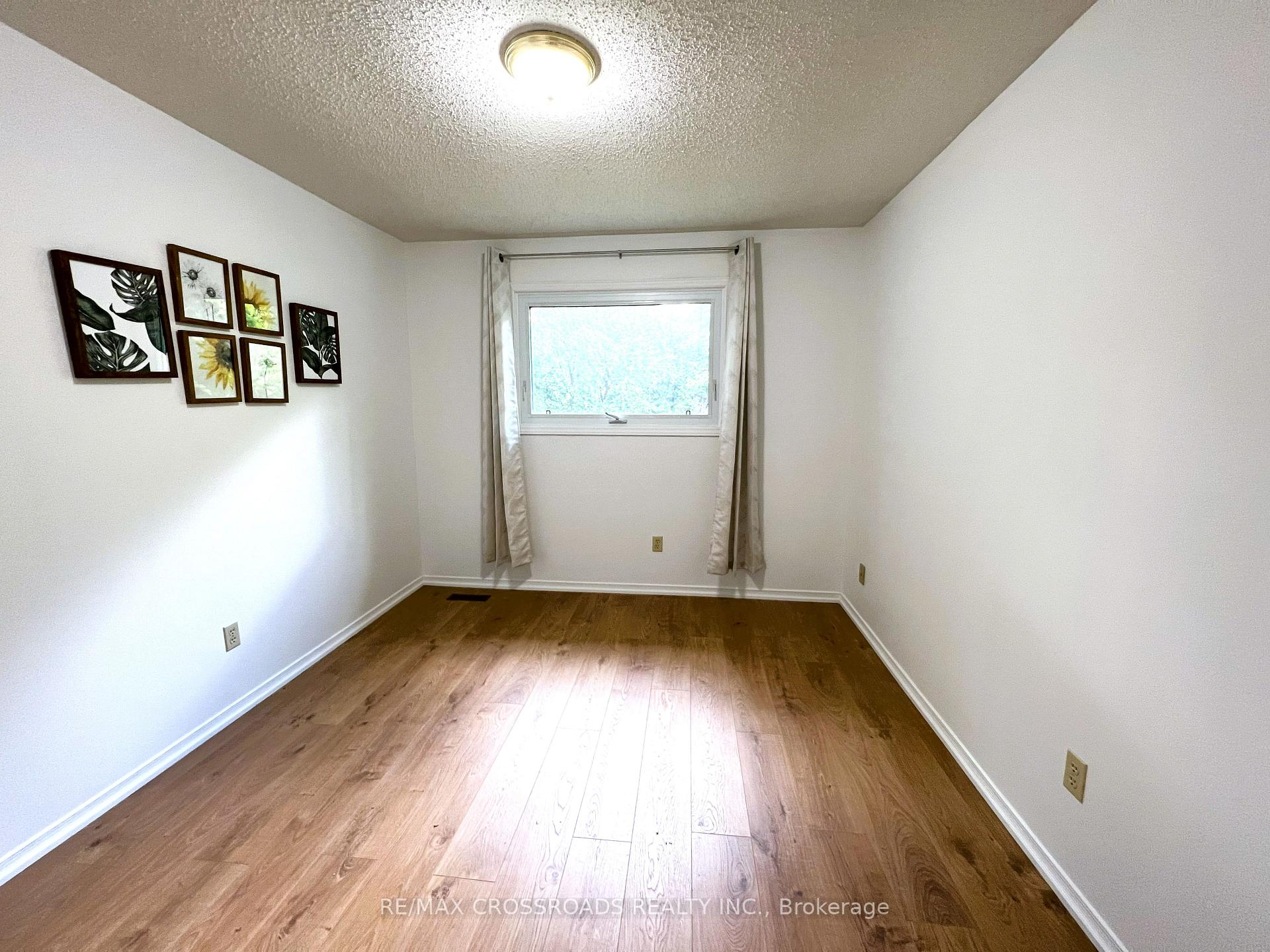 Photo 18 of 27 Fernway Crescent, Whitby, Pringle Creek — HOMEH
