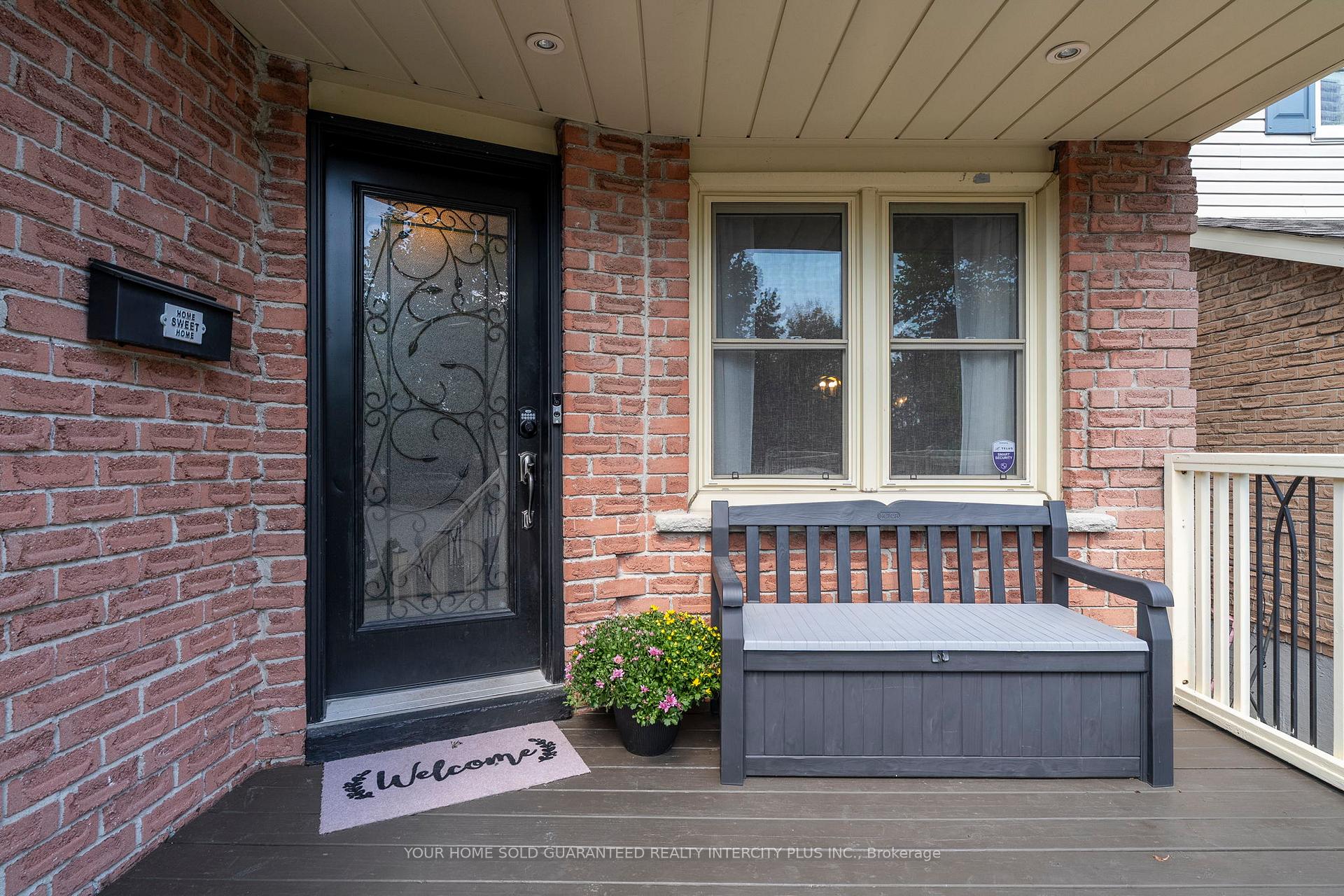 Photo 5 of 54 Lowder Place, Whitby, Blue Grass Meadows — HOMEH