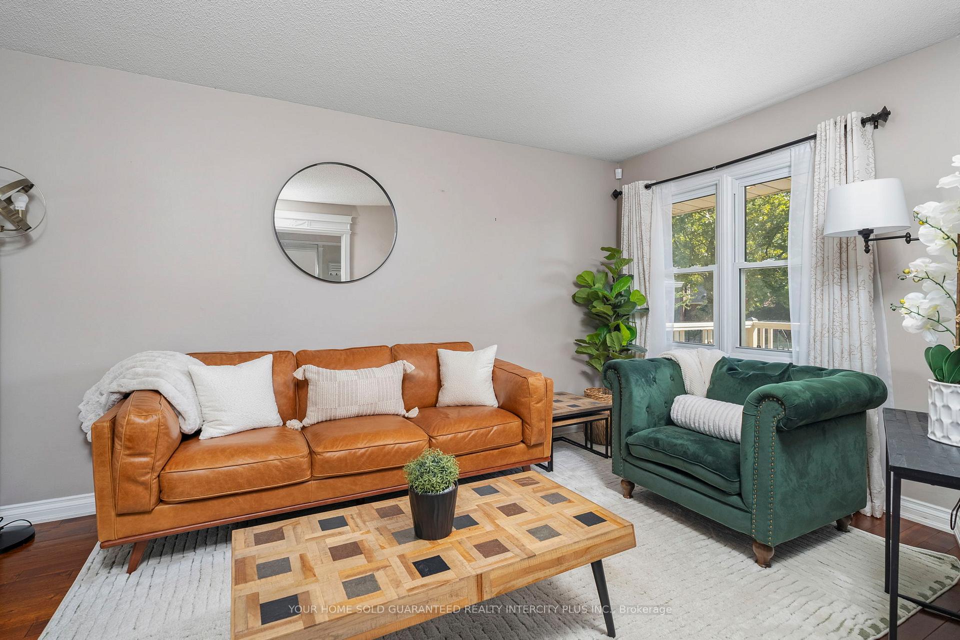 Photo 10 of 54 Lowder Place, Whitby, Blue Grass Meadows — HOMEH