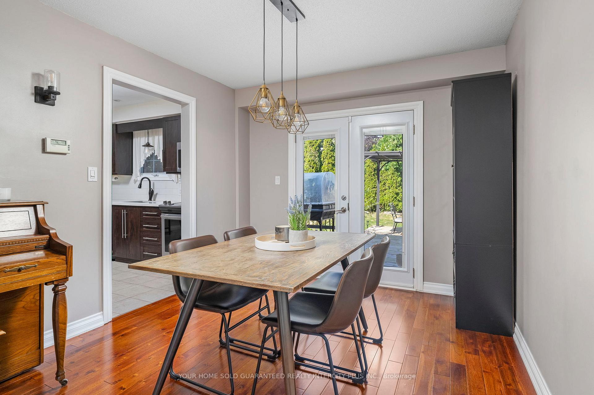 Photo 13 of 54 Lowder Place, Whitby, Blue Grass Meadows — HOMEH