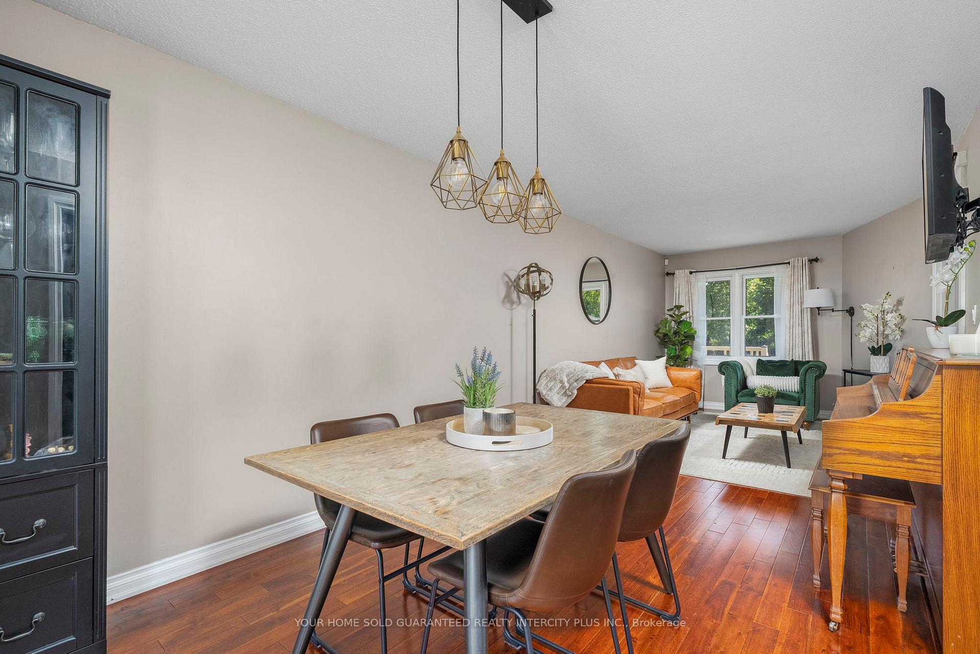 Photo 14 of 54 Lowder Place, Whitby, Blue Grass Meadows — HOMEH