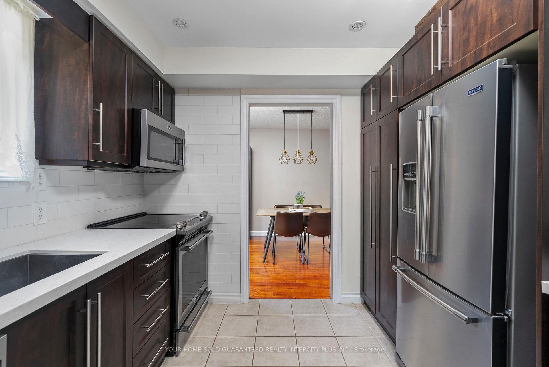 Photo 19 of 54 Lowder Place, Whitby, Blue Grass Meadows — HOMEH
