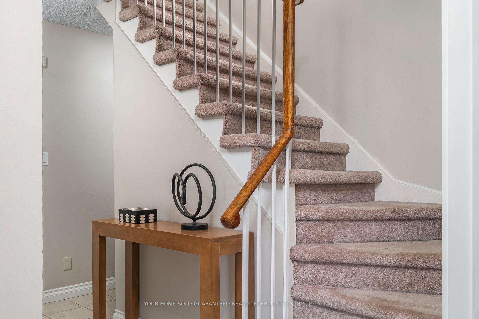 Photo 20 of 54 Lowder Place, Whitby, Blue Grass Meadows — HOMEH