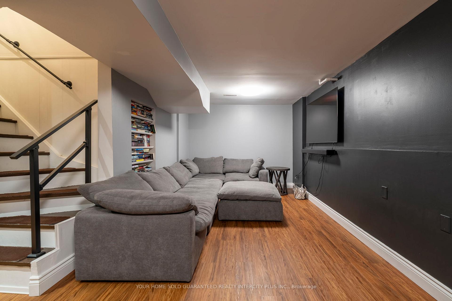 Photo 34 of 54 Lowder Place, Whitby, Blue Grass Meadows — HOMEH