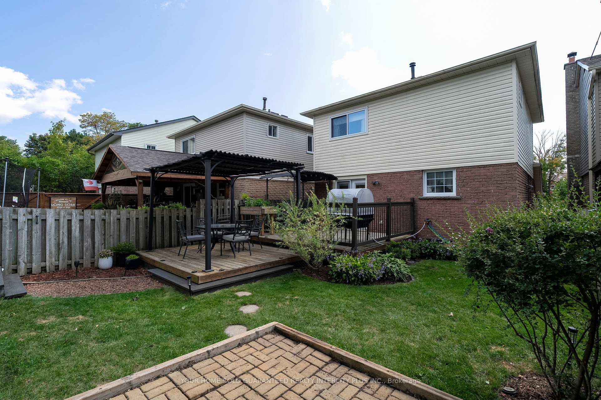 Photo 37 of 54 Lowder Place, Whitby, Blue Grass Meadows — HOMEH