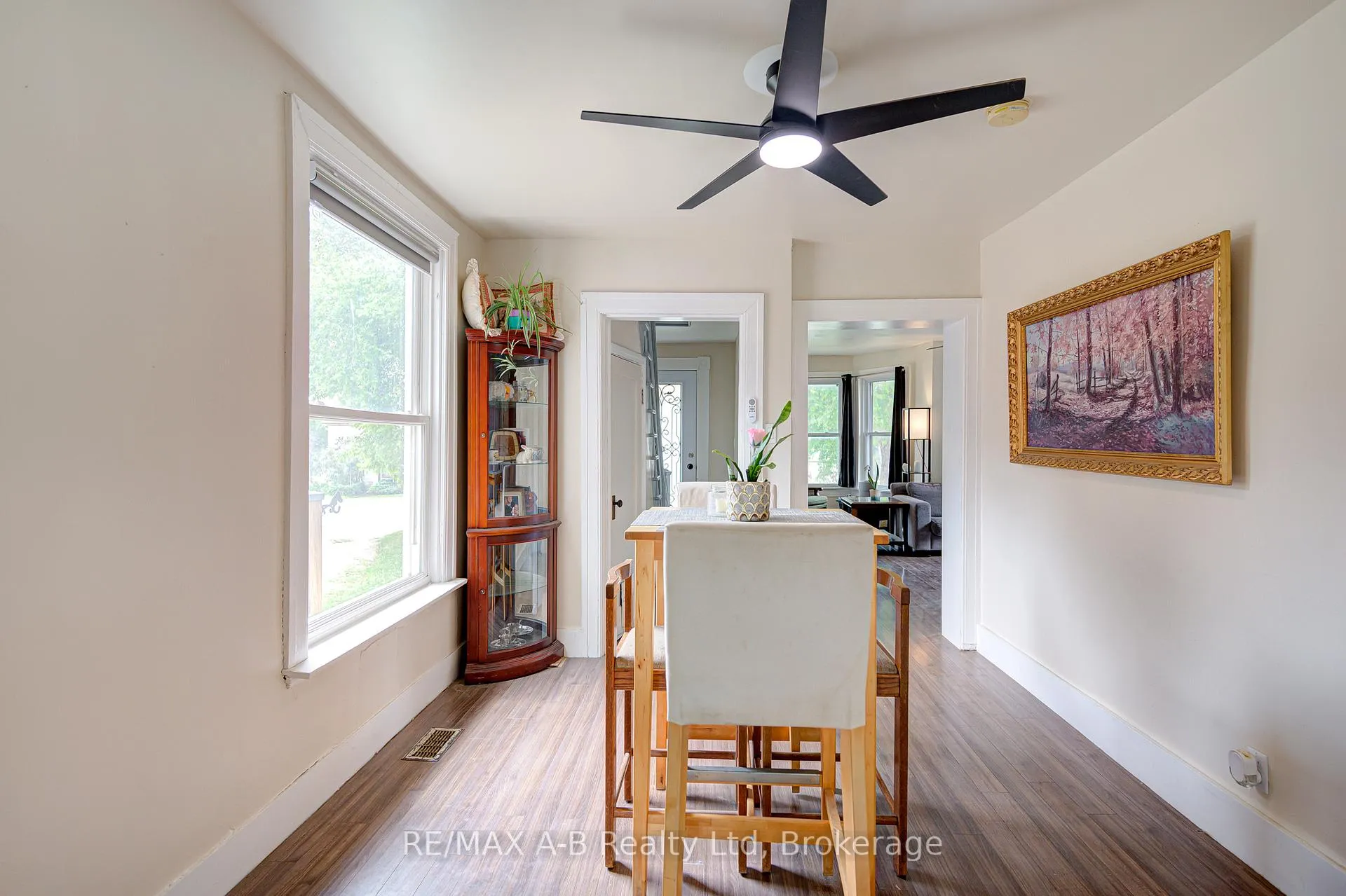 Photo 9 of 195936 19TH Line, Zorra, Kintore — HOMEH