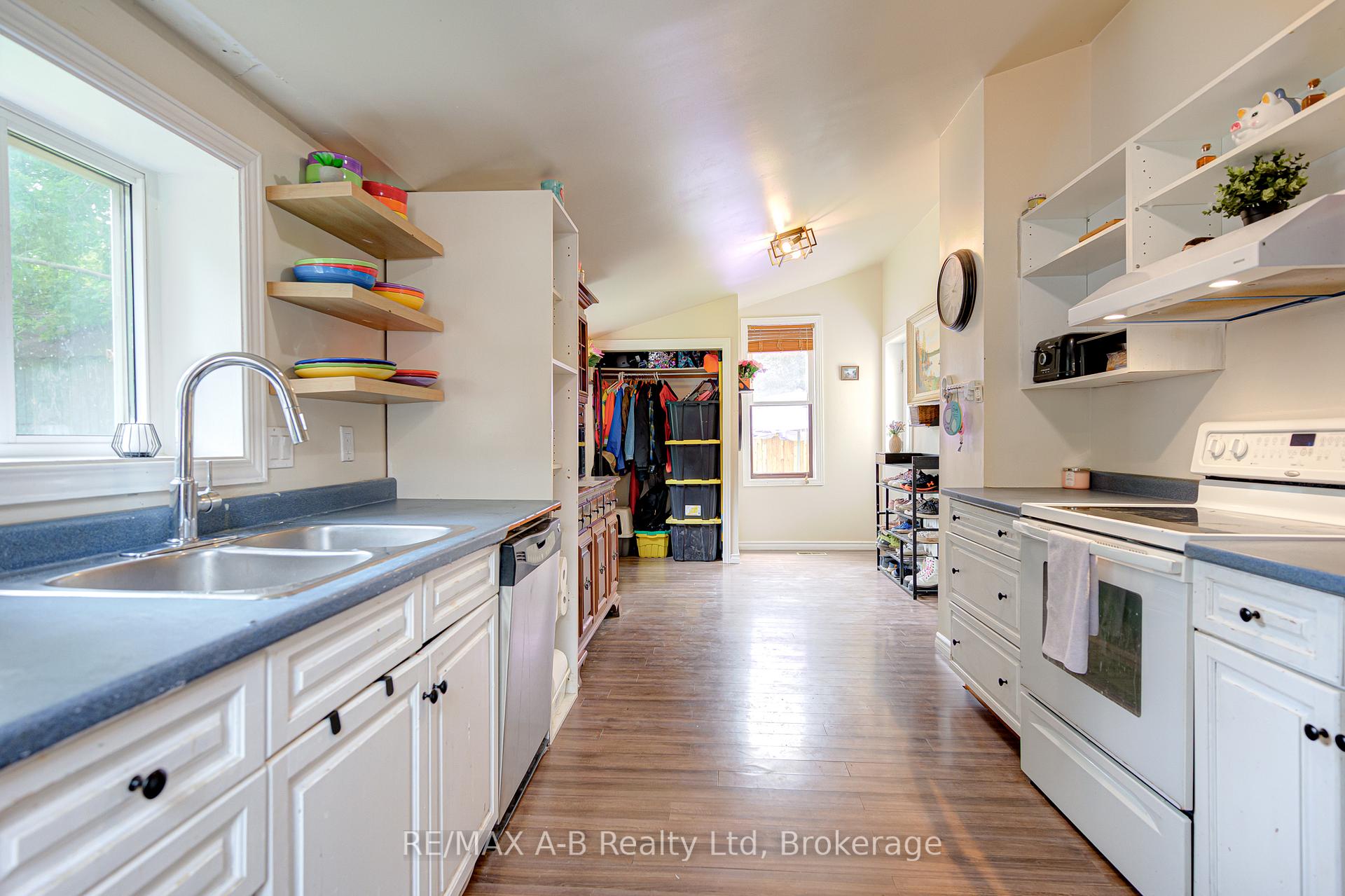 Photo 21 of 195936 19TH Line, Zorra, Kintore — HOMEH