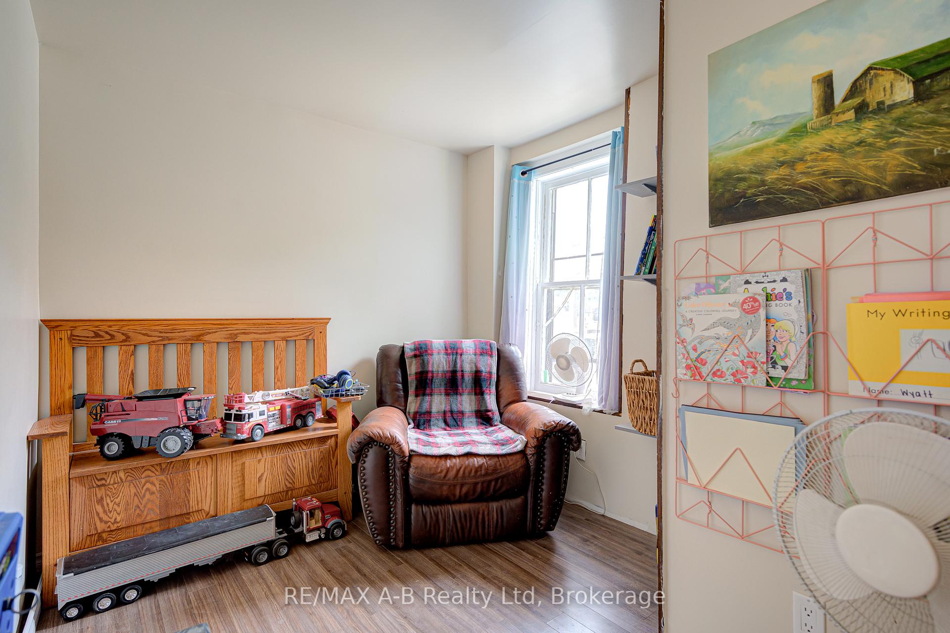 Photo 22 of 195936 19TH Line, Zorra, Kintore — HOMEH