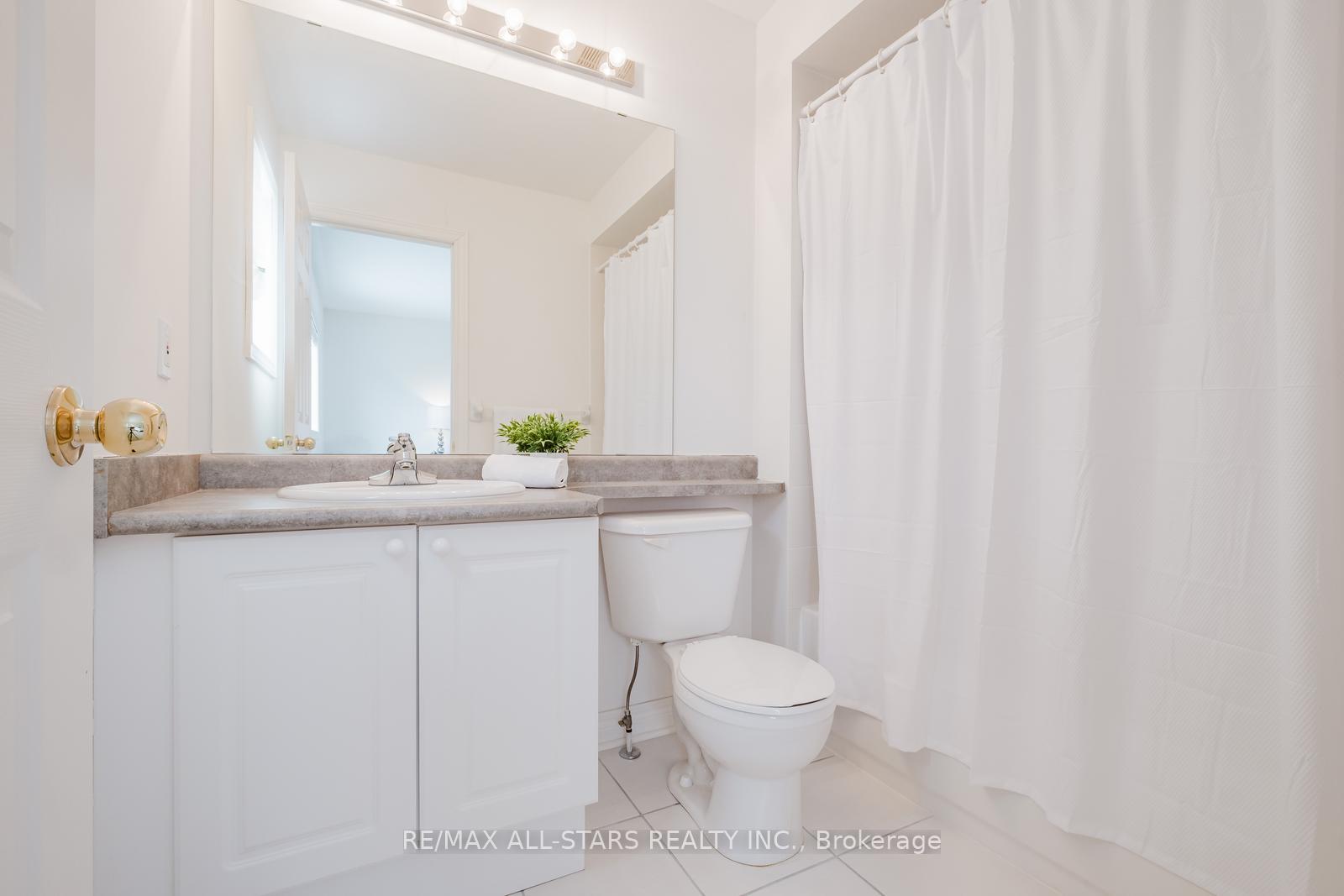 Photo 14 of 14 Bloomsbury Road, Markham, Greensborough — HOMEH