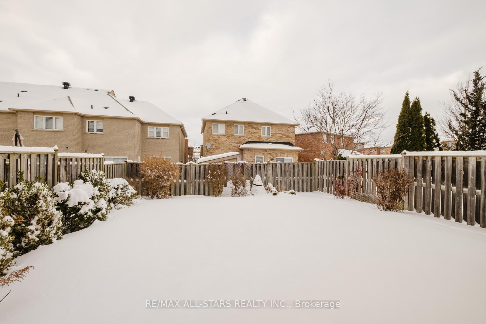 Photo 21 of 14 Bloomsbury Road, Markham, Greensborough — HOMEH