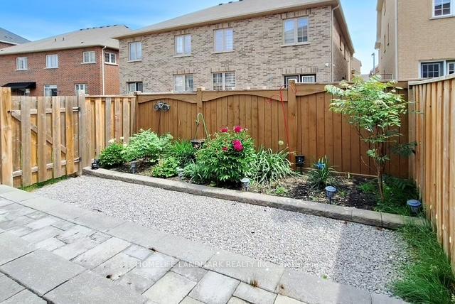 Photo 41 of 21 Etherington Way, Markham, Victoria Square — HOMEH