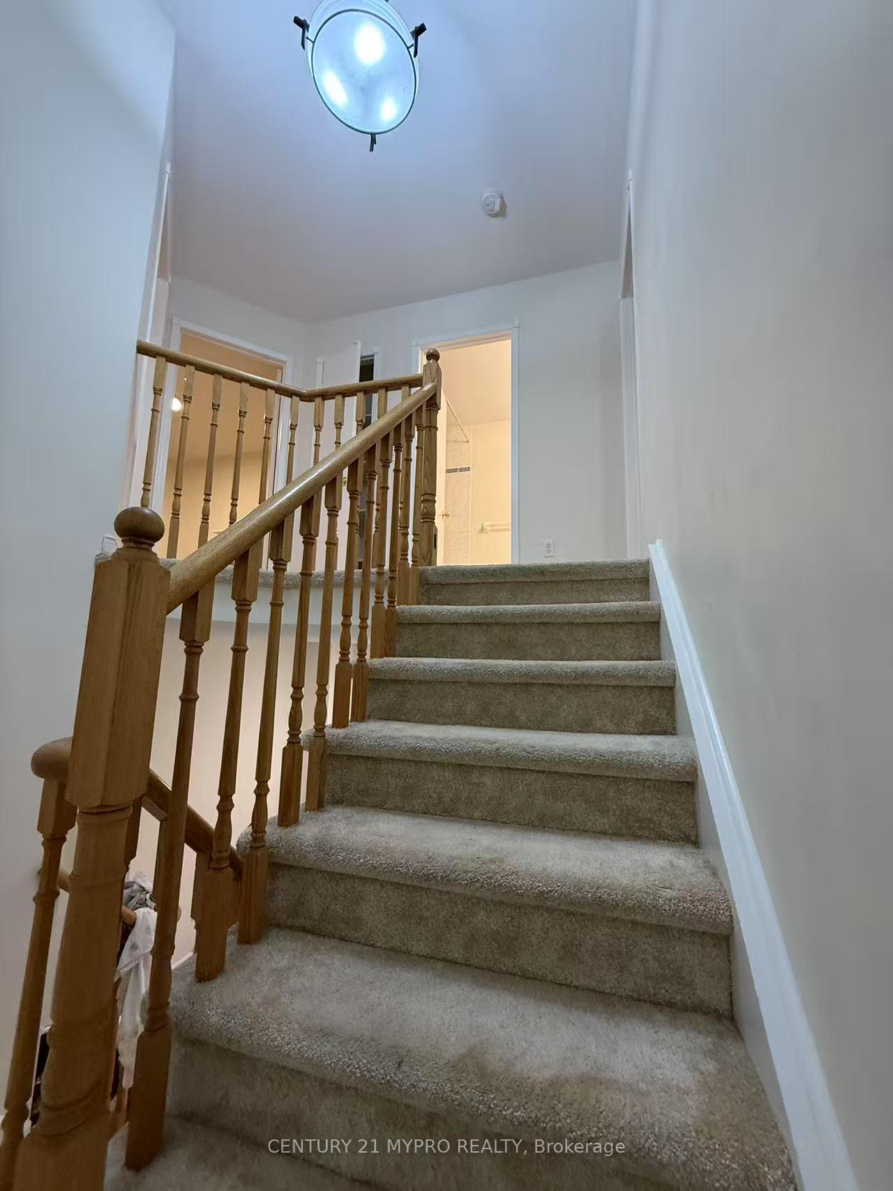 Photo 8 of 46 Breakwater Drive, Whitby, Port Whitby — HOMEH