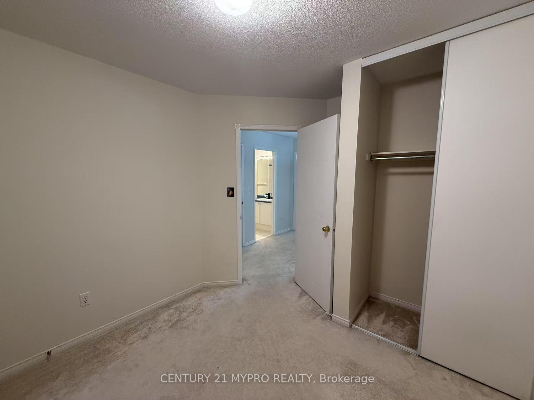 Photo 10 of 46 Breakwater Drive, Whitby, Port Whitby — HOMEH