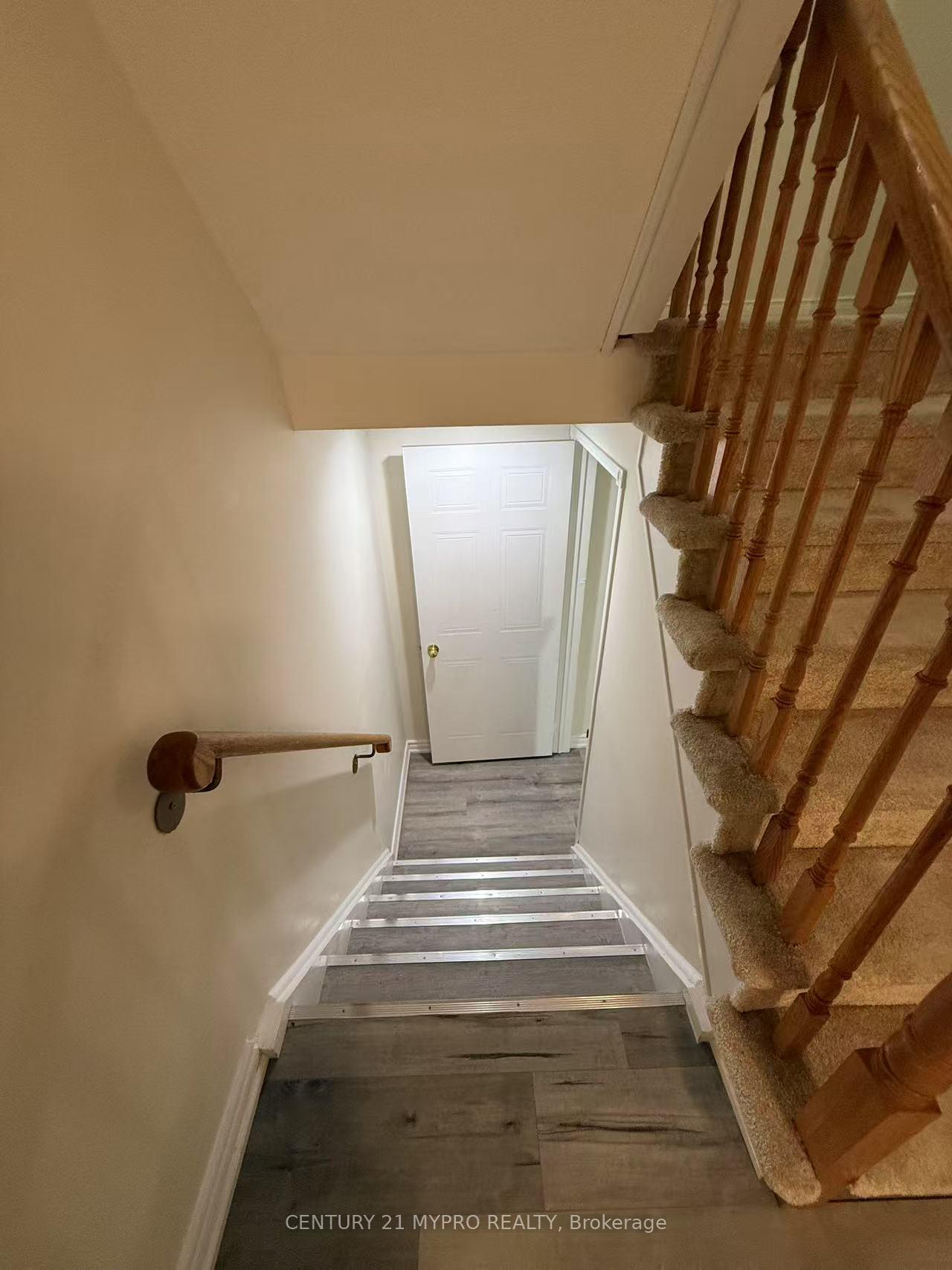 Photo 19 of 46 Breakwater Drive, Whitby, Port Whitby — HOMEH