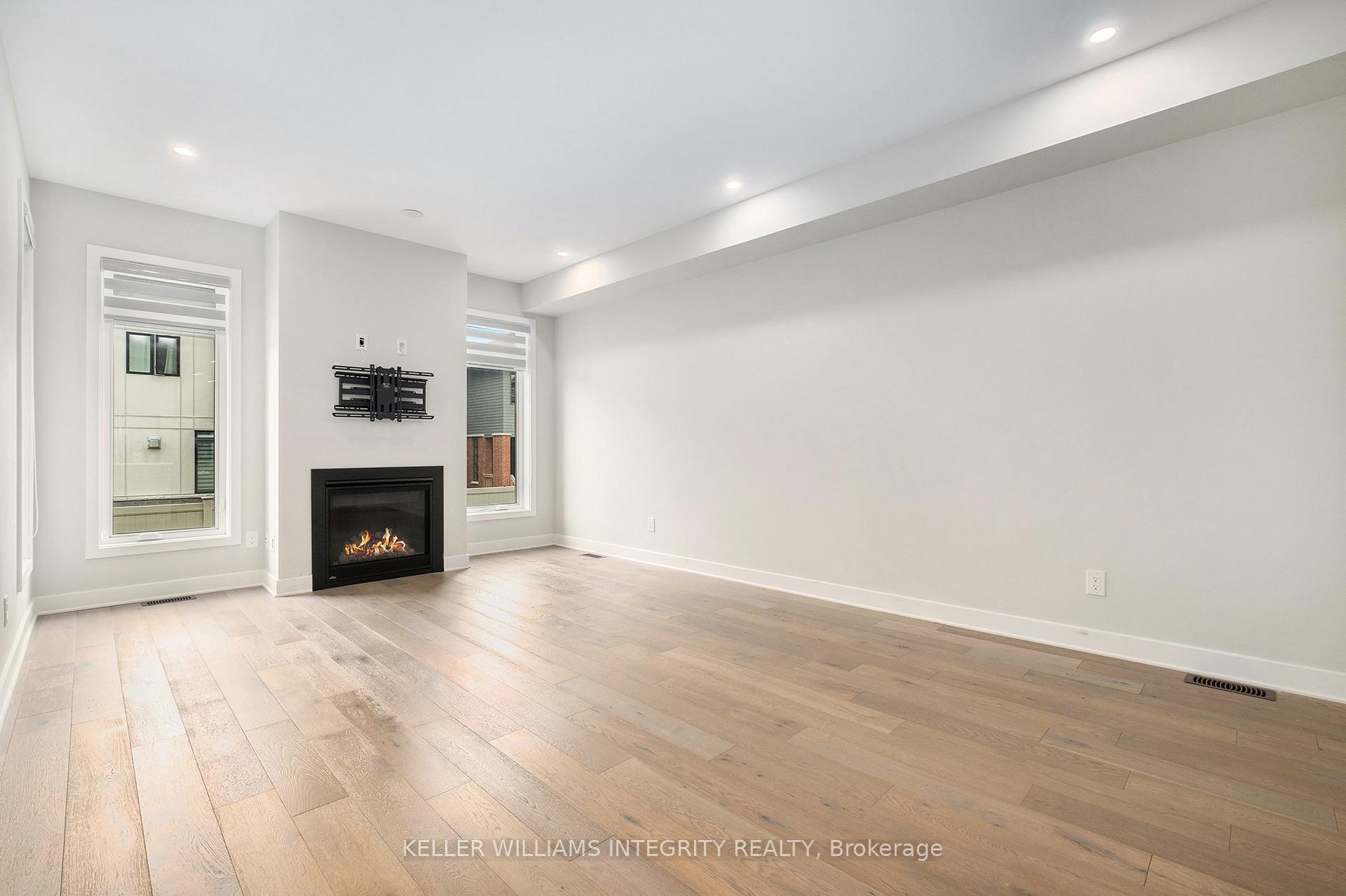 Photo 8 of 1063 Lunar Glow Crescent, Ottawa, Riverside South/Gloucester Glen — HOMEH