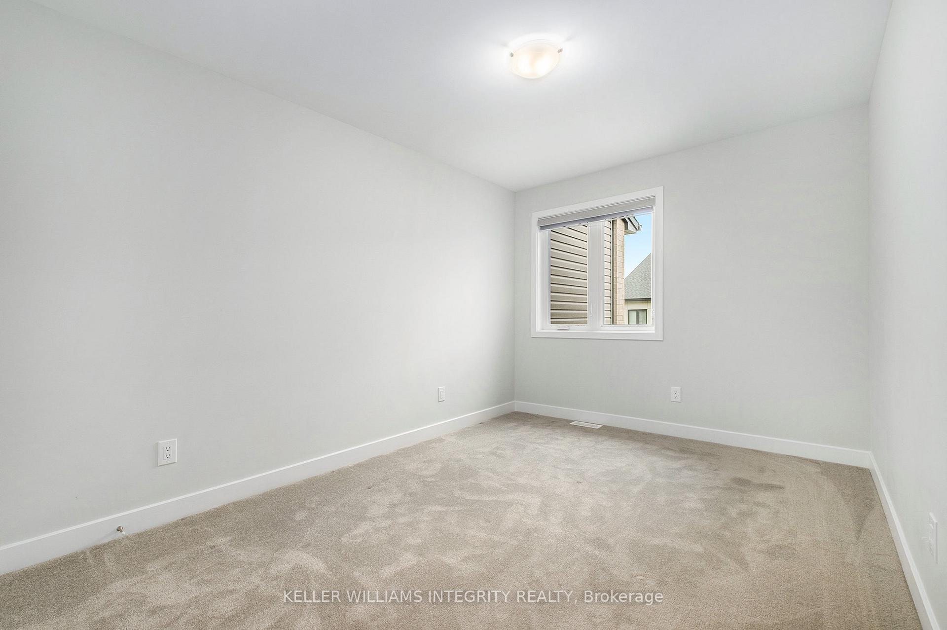 Photo 16 of 1063 Lunar Glow Crescent, Ottawa, Riverside South/Gloucester Glen — HOMEH
